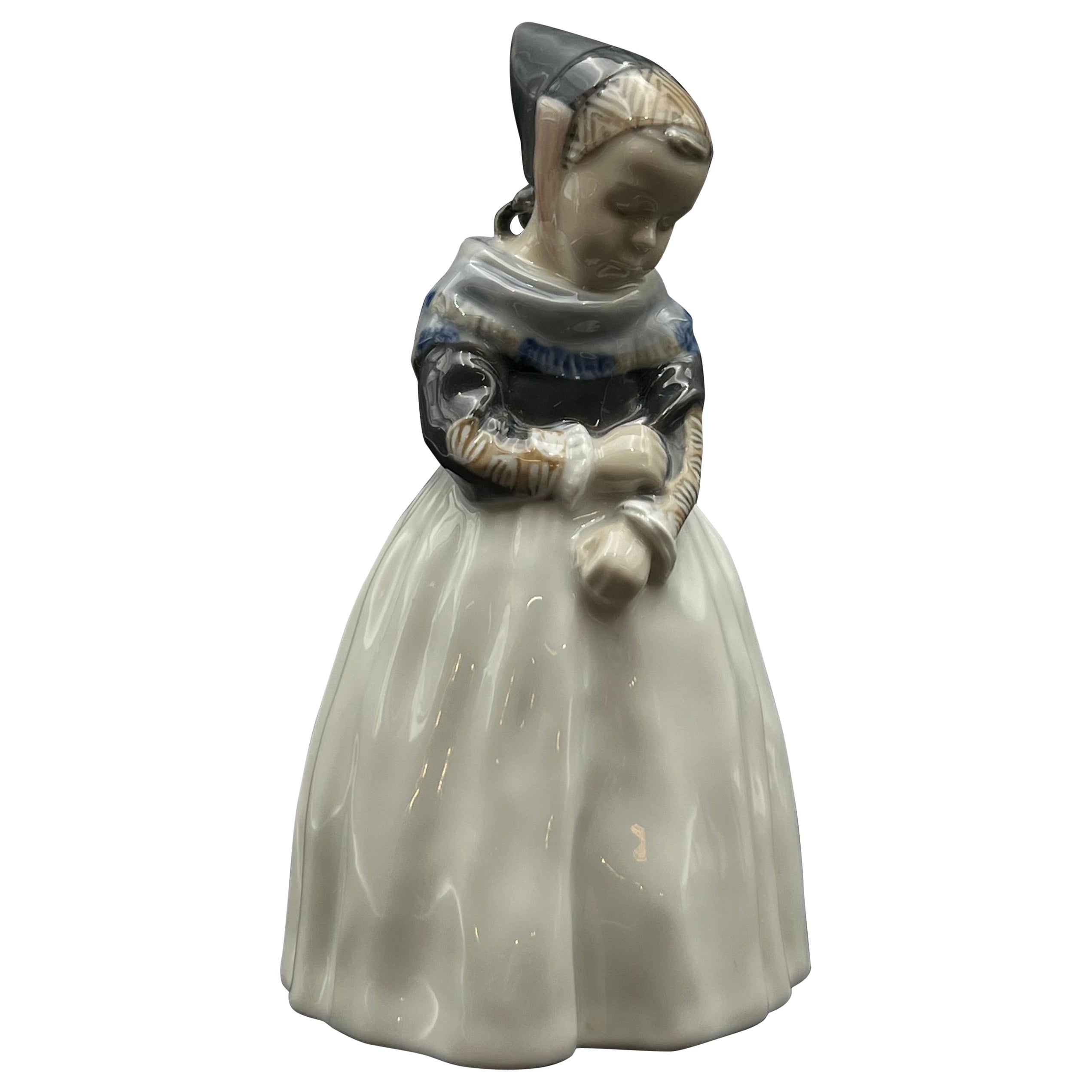 Lotte Benter "Amager girl" - Royal Copenhagen figurine