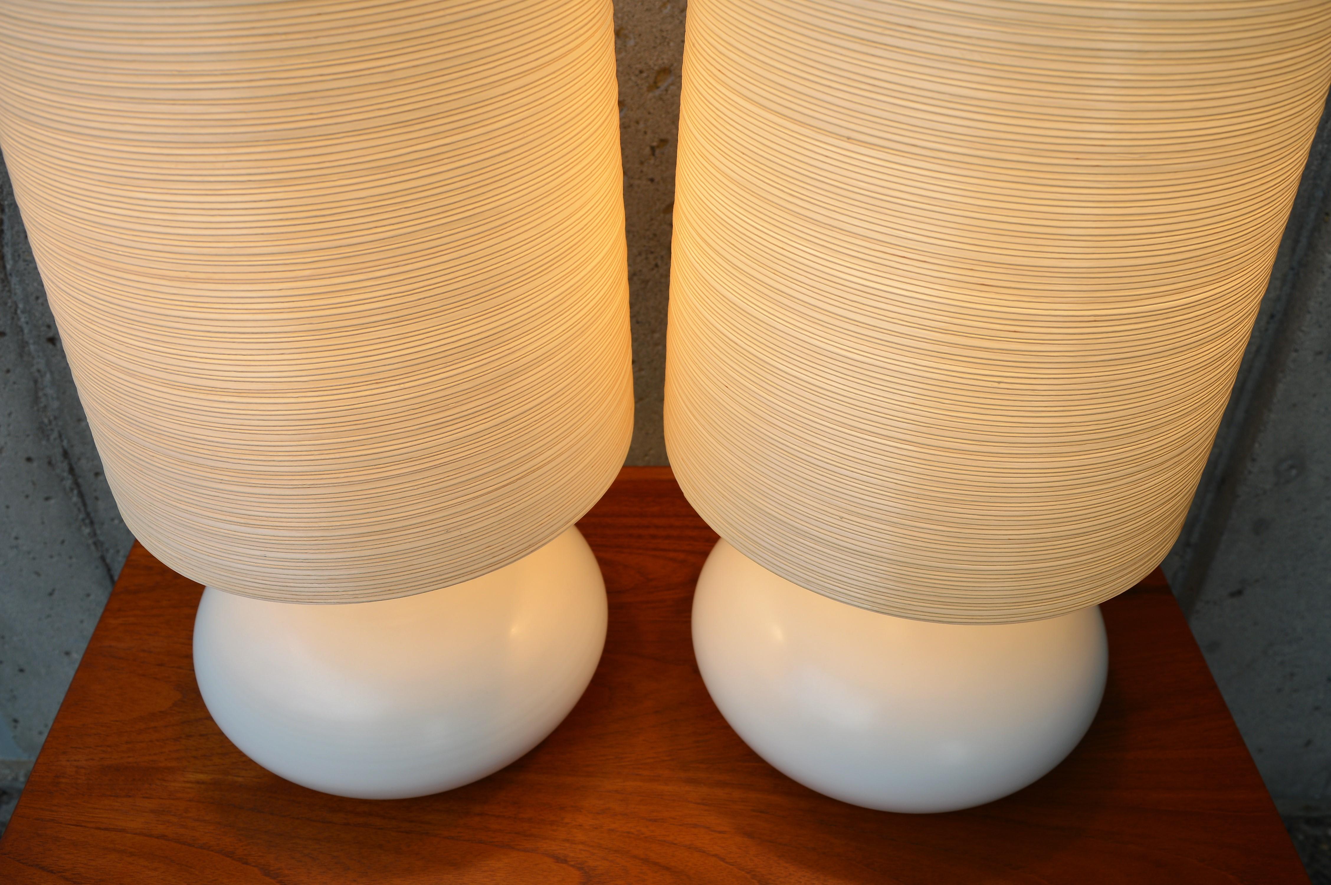 Canadian Lotte & Gunnar Bostlund Pair of Cream Ceramic Lamps with Fiberglass Shades
