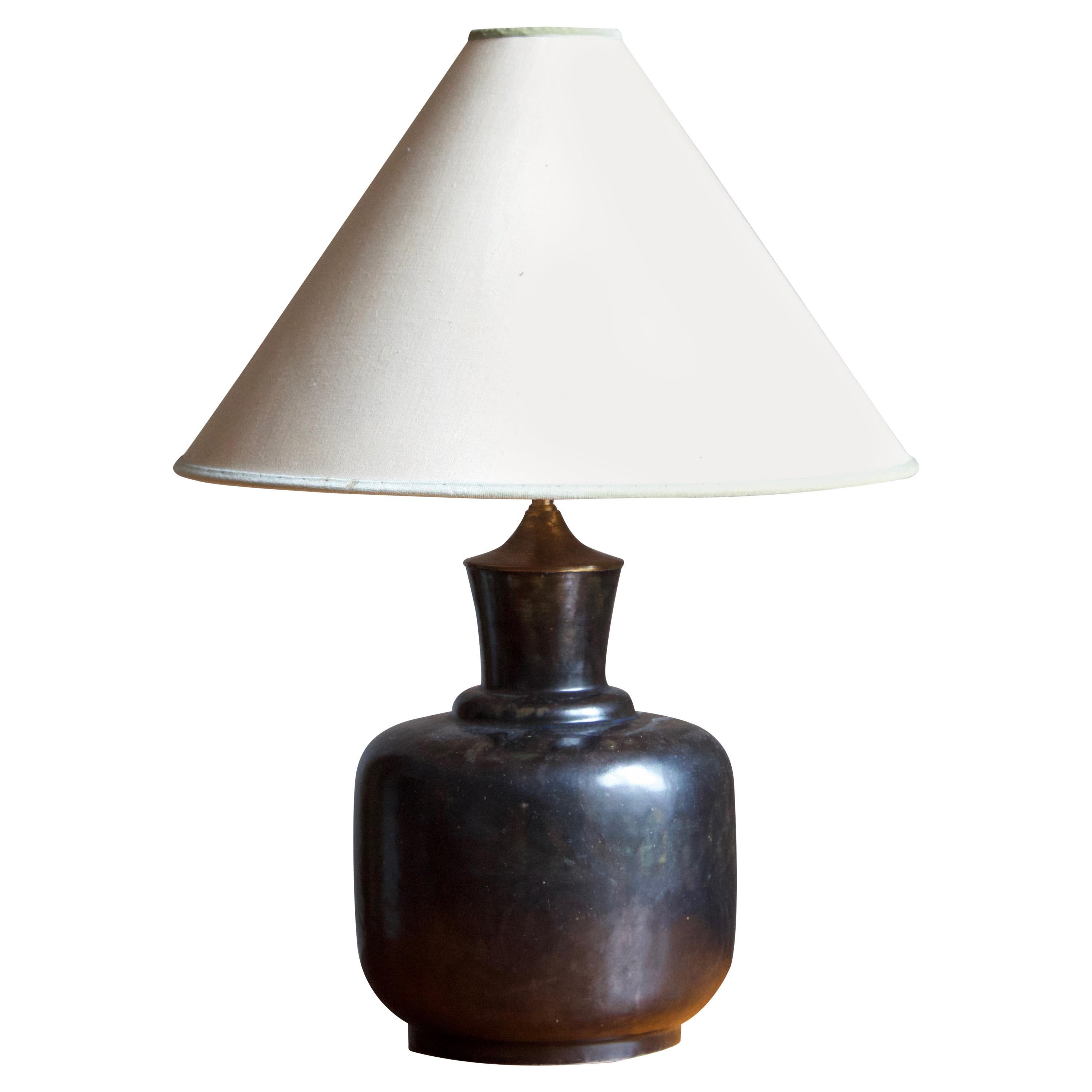 Lottie Lindahl, Sizable Table Lamp, Stoneware, Bing & Grøndal, Denmark, 1940s