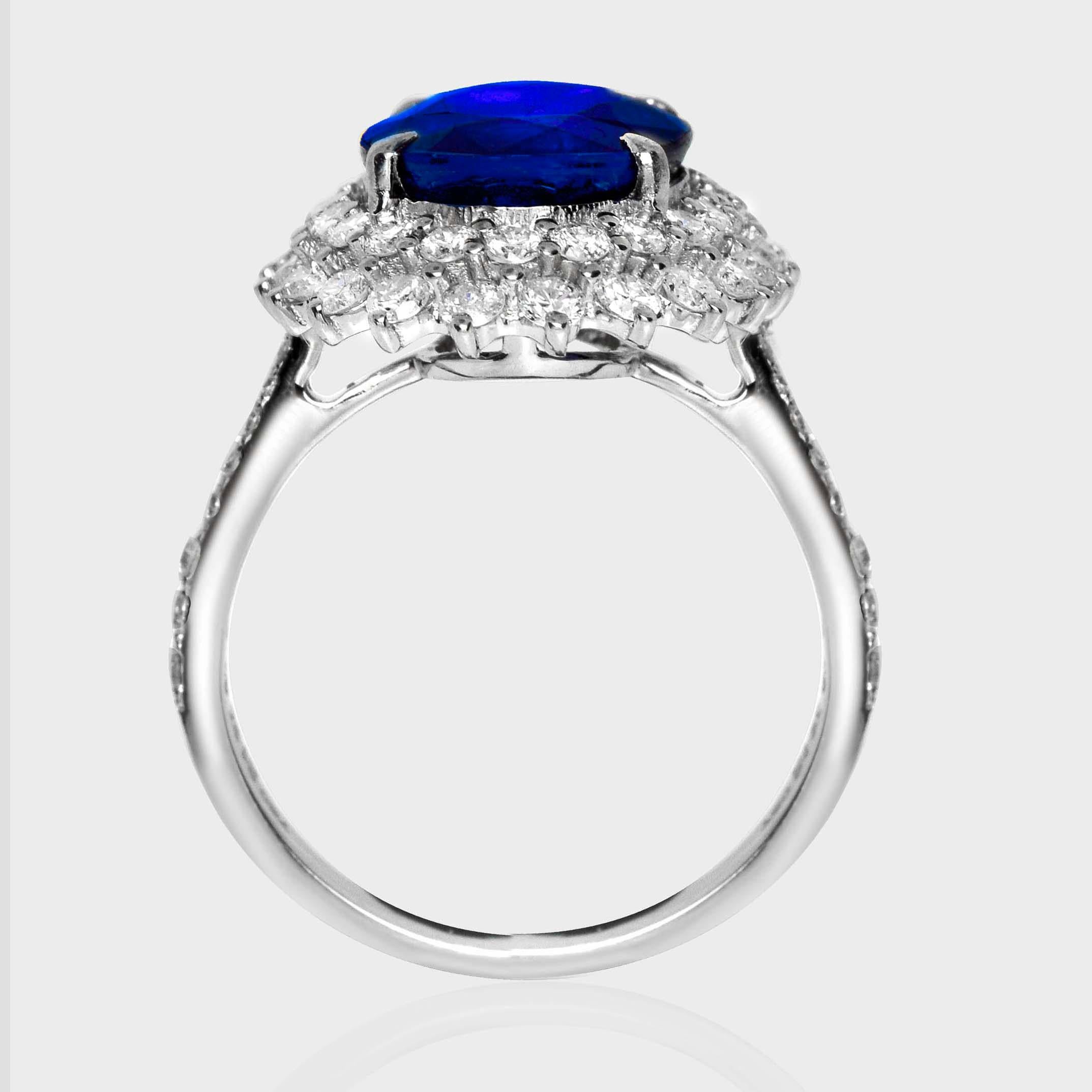 Oval Cut Lotus 18K 4.87 ct Royal Blue Sapphire Engagement Ring For Sale
