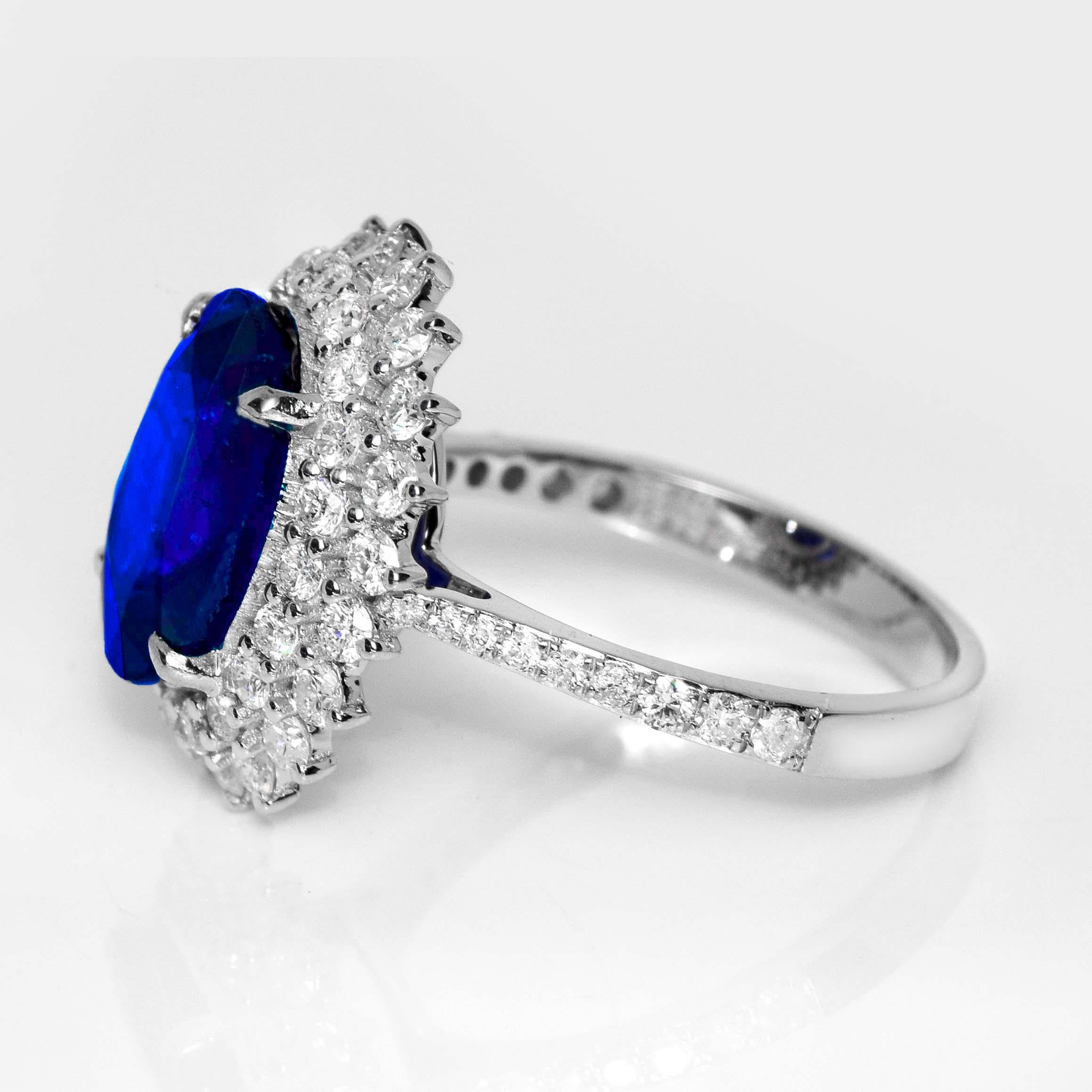 Women's or Men's Lotus 18K 4.87 ct Royal Blue Sapphire Engagement Ring For Sale