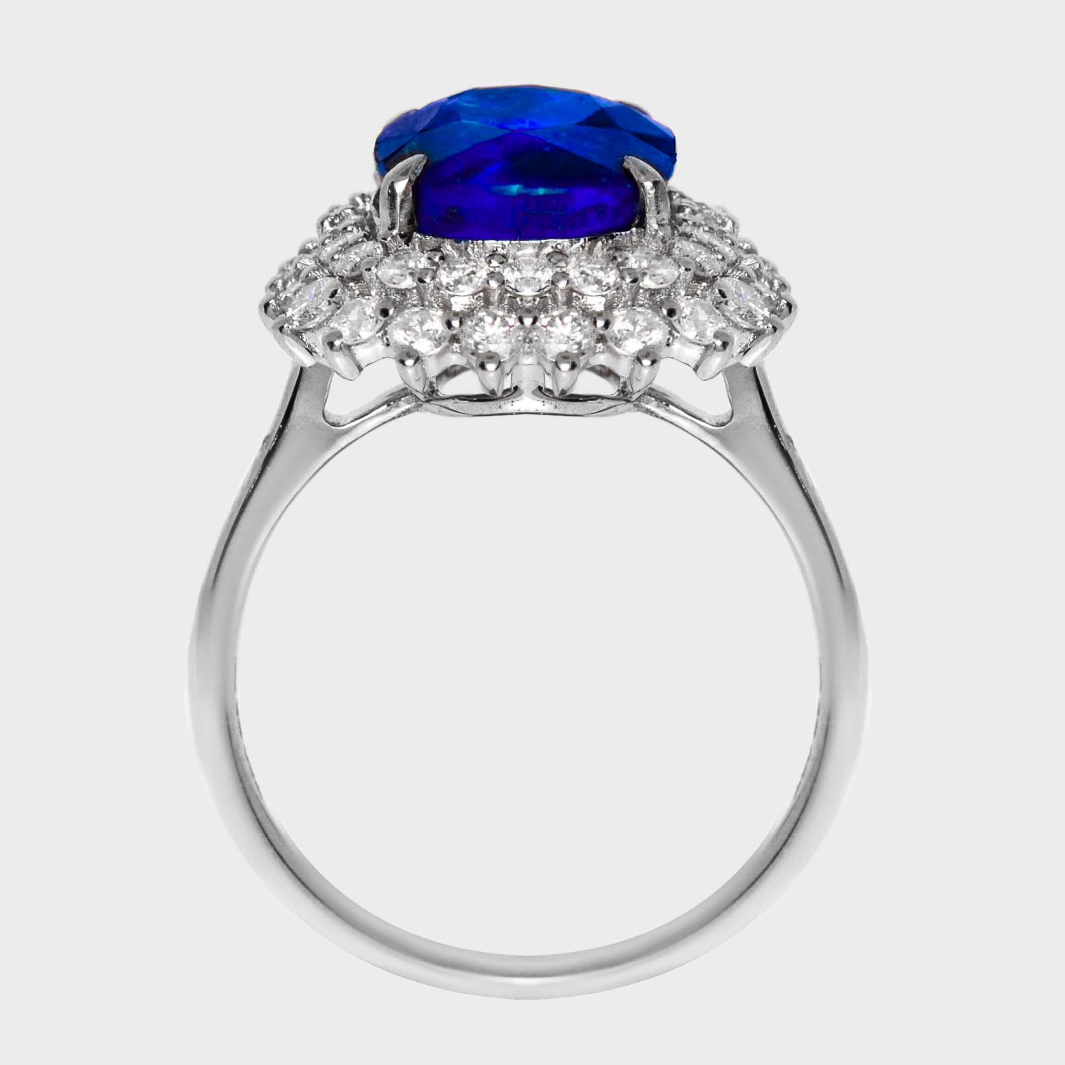 Women's or Men's Lotus 18K 5.09 ct Royal Blue Sapphire Art Deco Engagement Ring For Sale