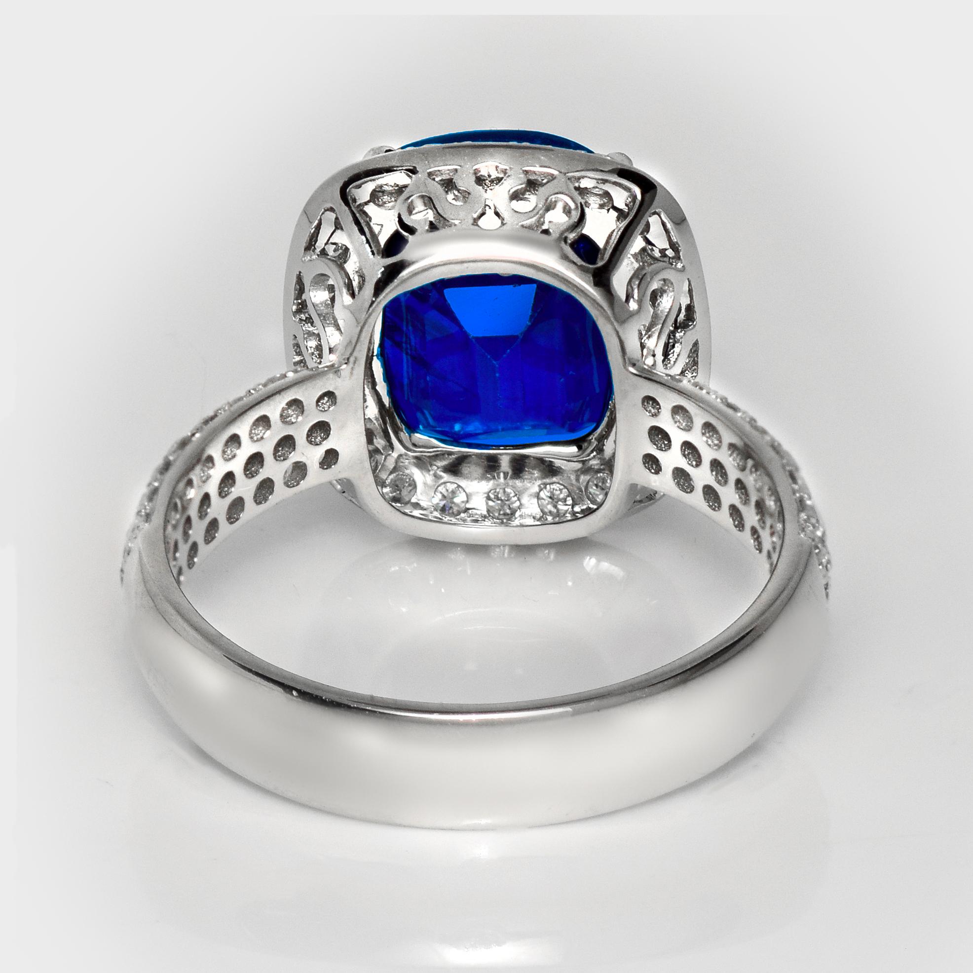 Lotus 18K 5.57 ct Royal Blue Sapphire Art Deco Engagement Ring For Sale 1