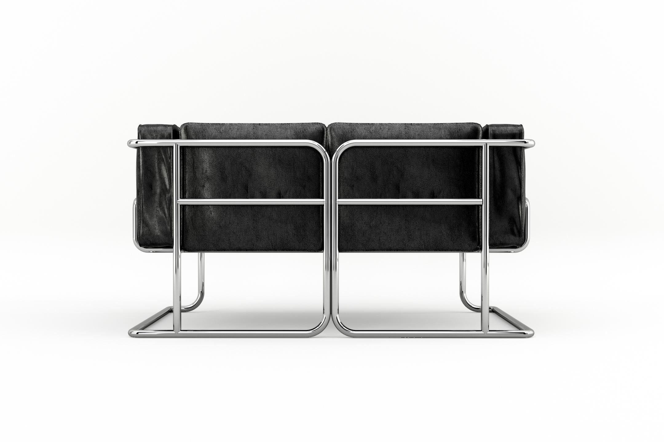 Poli Lotus 2 Seat Sofa - Canapé moderne en cuir noir avec pieds en acier inoxydable en vente