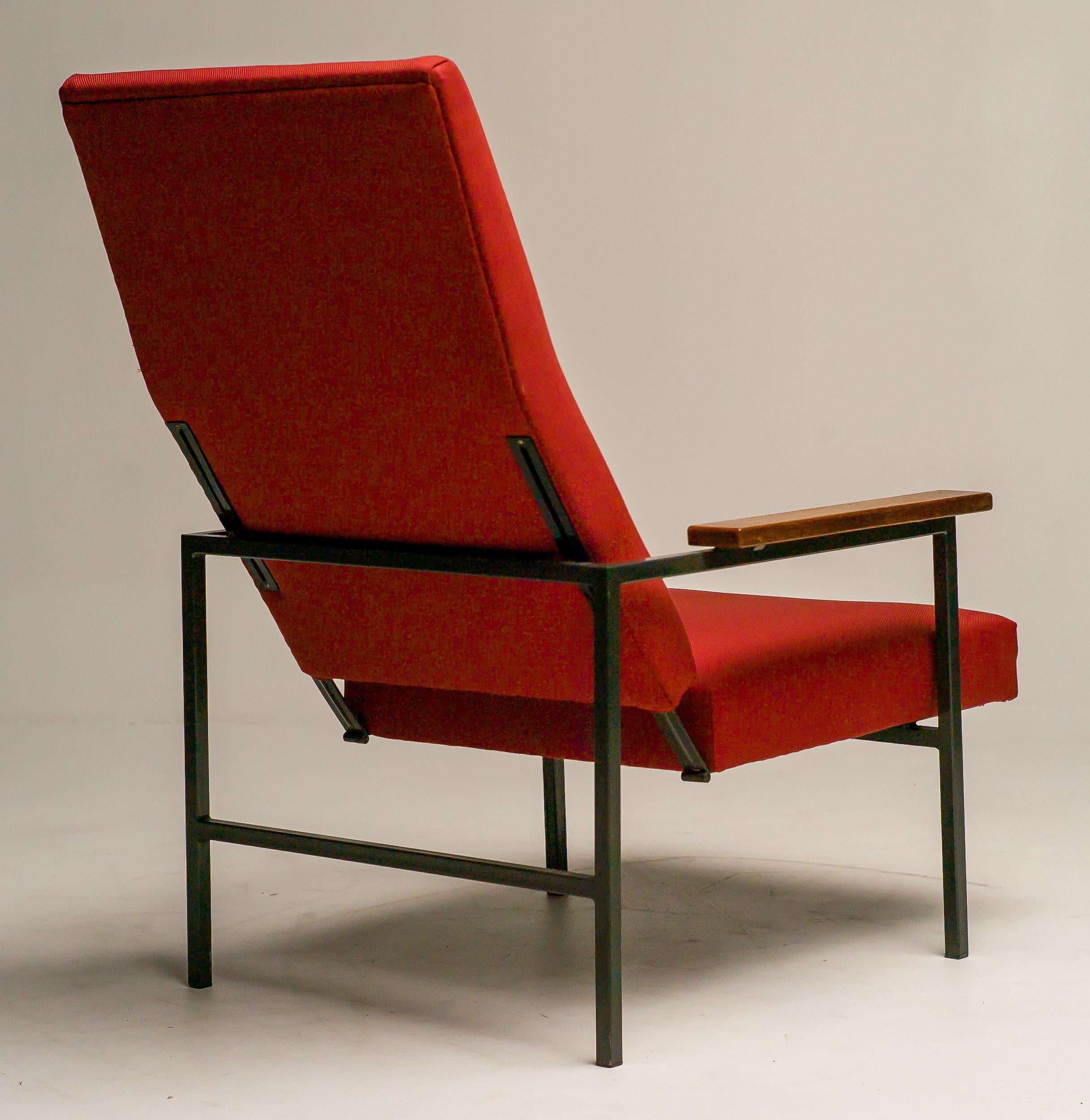 Dutch Lotus Adjustable Lounge Chair by Rob Parry  For Sale