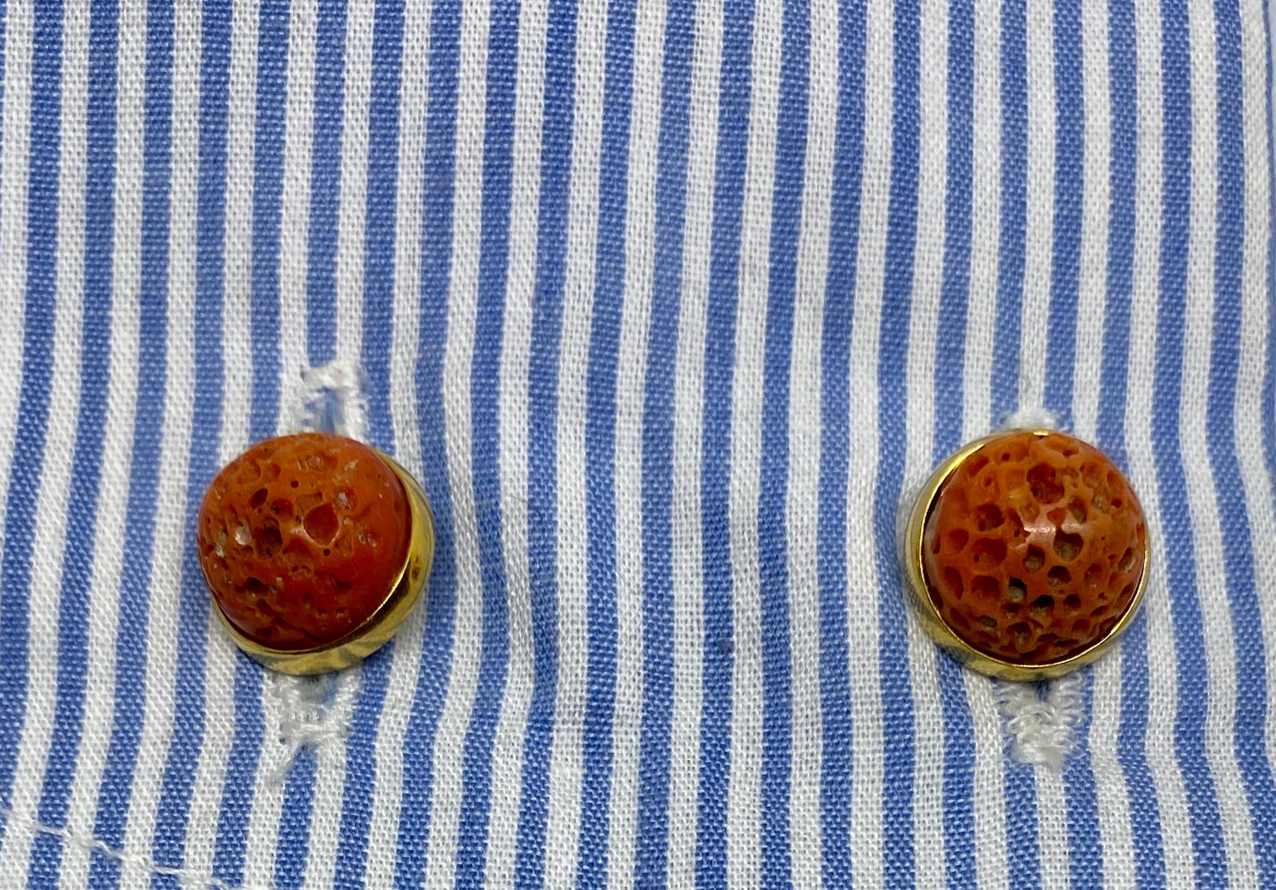 Contemporary Lotus Arts de Vivre Cufflinks with Coral and Turquoise in 18 Karat Gold For Sale