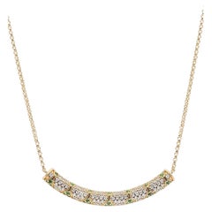 Lotus Bar-Halskette aus Gelbgold mit Smaragdblättern und Diamanten in Pavé-Fassung