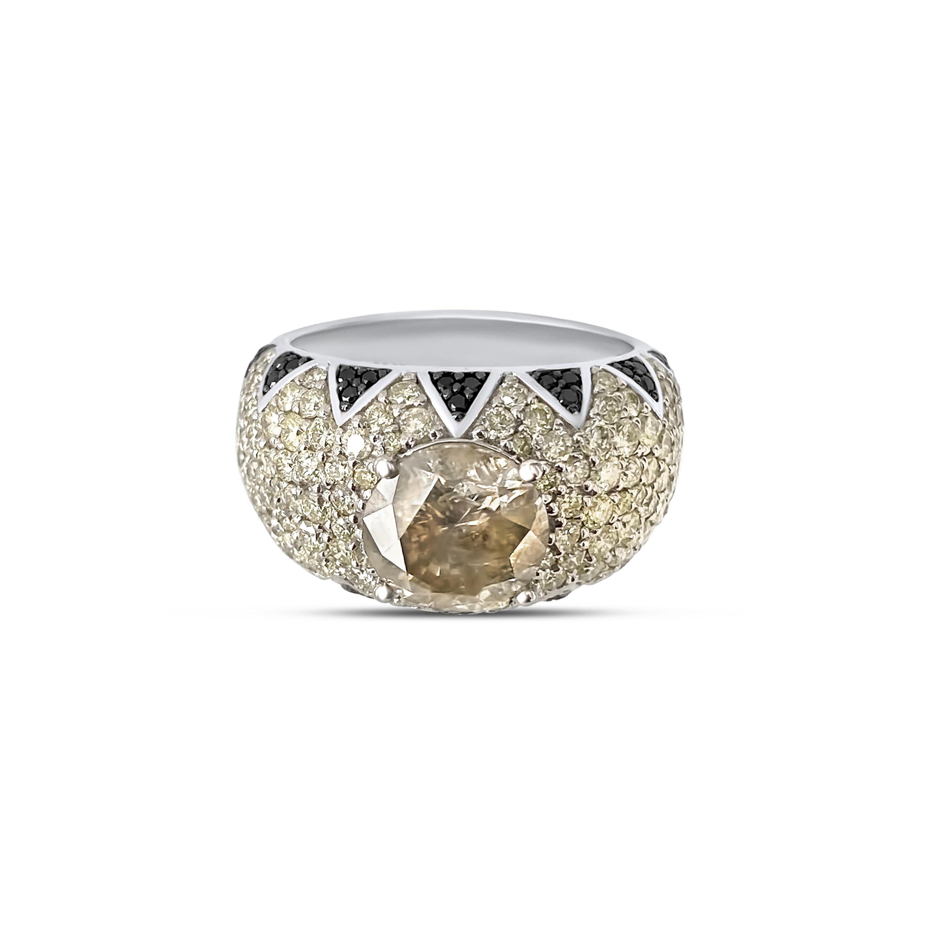 Women's or Men's Lotus Bombe ring with 2.53 ct champagne diamond solitaire & black diamond petals For Sale