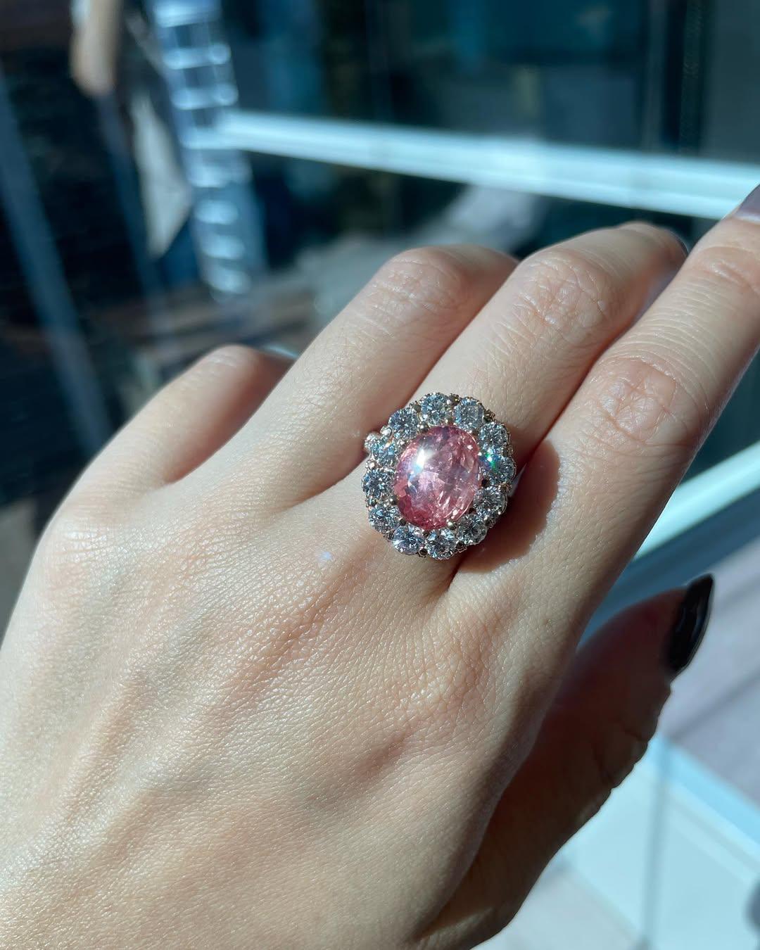 Oval Cut Lotus Certified 10 Ct. Padparadscha Untreated Sapphire Diamond Rose Gold Ring For Sale