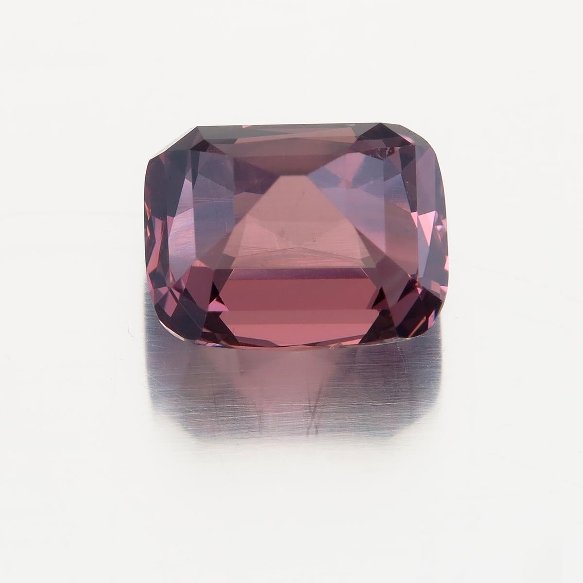 Women's or Men's Lotus Certified 3.78 Carat Pink Spinel from Sri Lanka For Sale