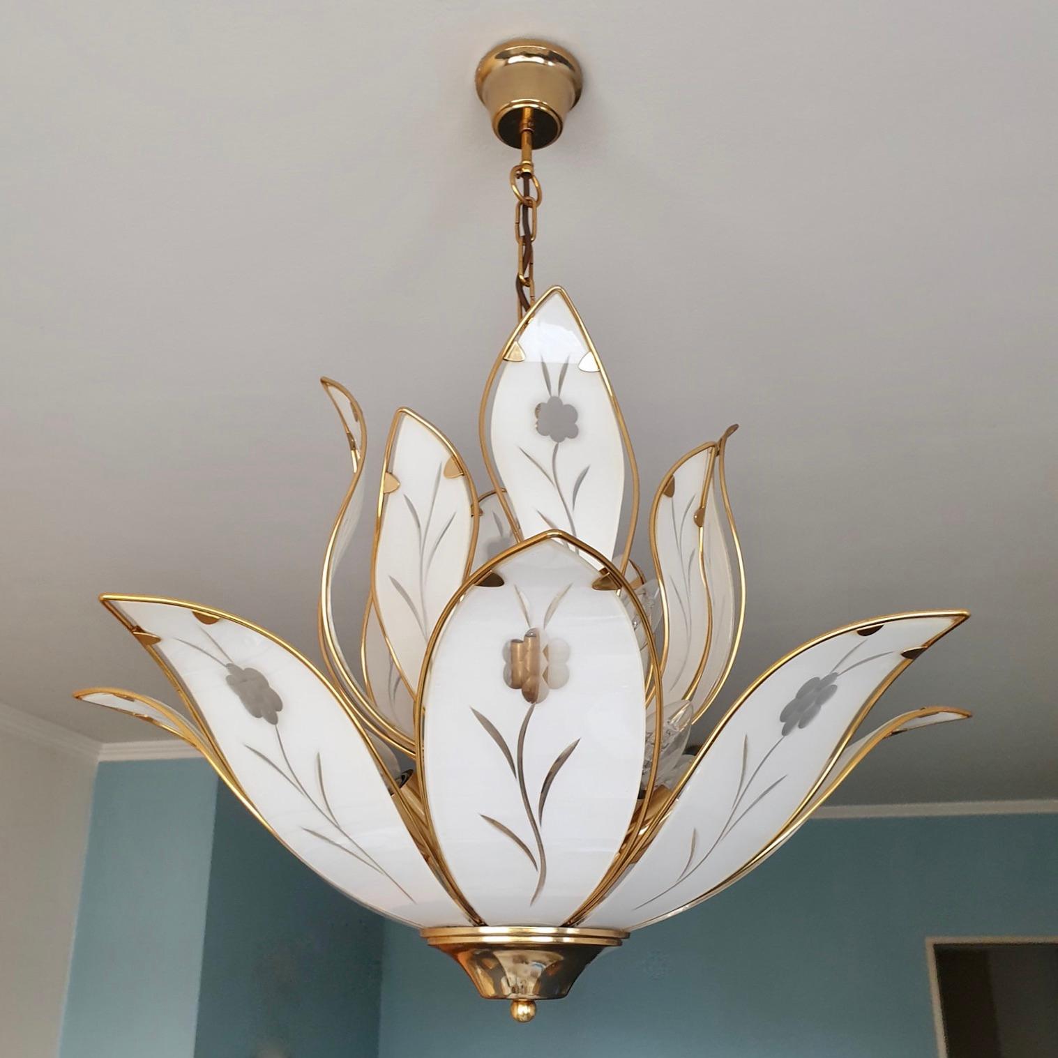 Hollywood Regency Two Lotus Chandeliers in Brass and White Murano Glass in Franco Luce Style For Sale