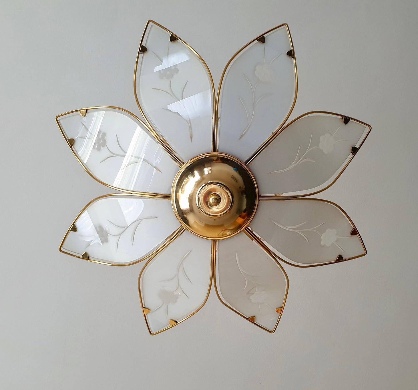 Gilt Two Lotus Chandeliers in Brass and White Murano Glass in Franco Luce Style For Sale