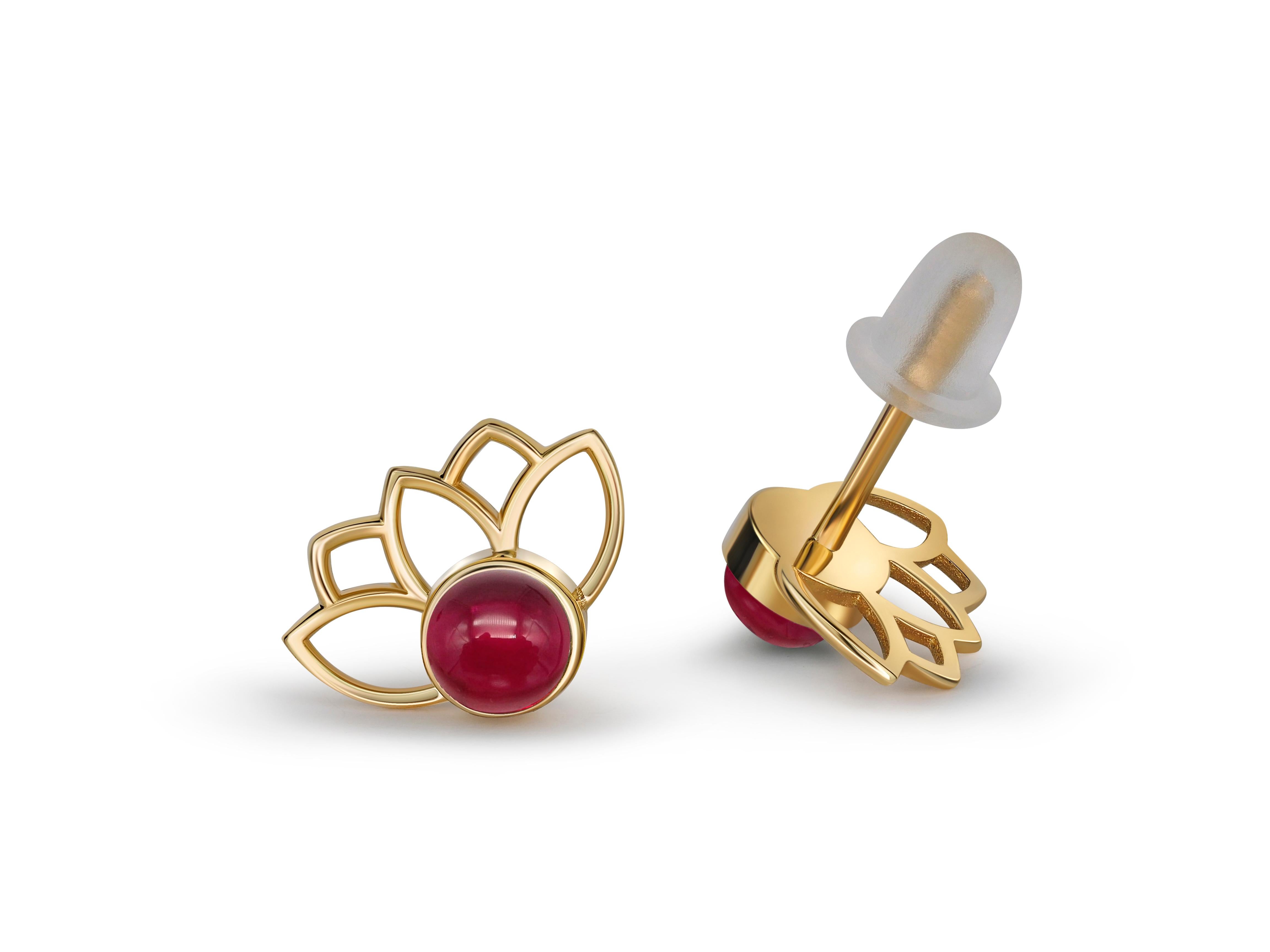 Lotus earrings studs with rubies in 14k gold.  In New Condition For Sale In Istanbul, TR