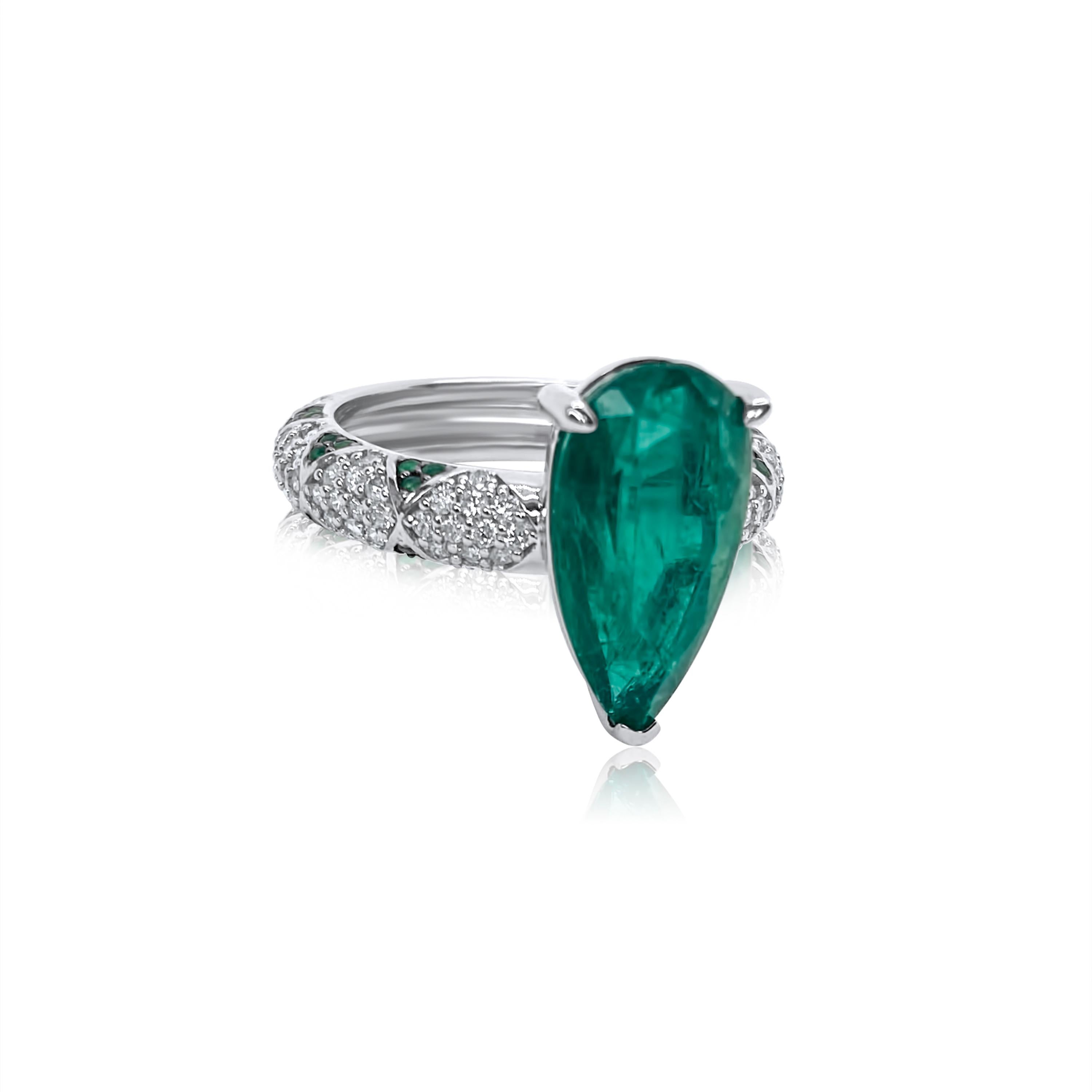 Lotus Emerald Pear Solitaire (4.42ct) with Emerald Petals and Pave Diamond Ring For Sale 5