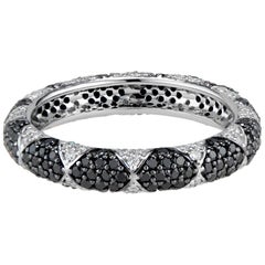 Lotus Eternity Band Ring with White Diamond Petals and Pave Black Diamonds