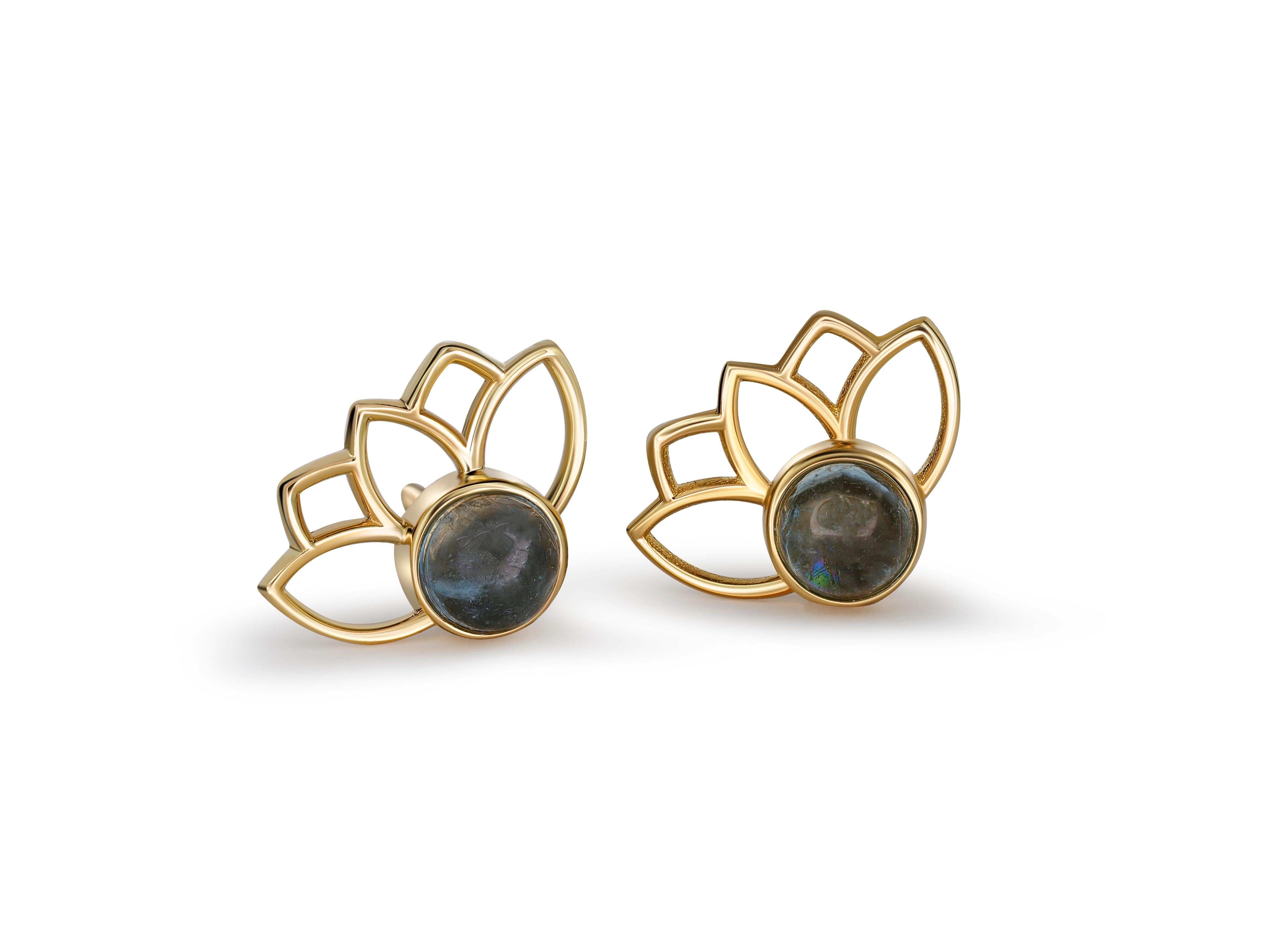Women's Lotus flower earrings studs in 14k gold.  For Sale