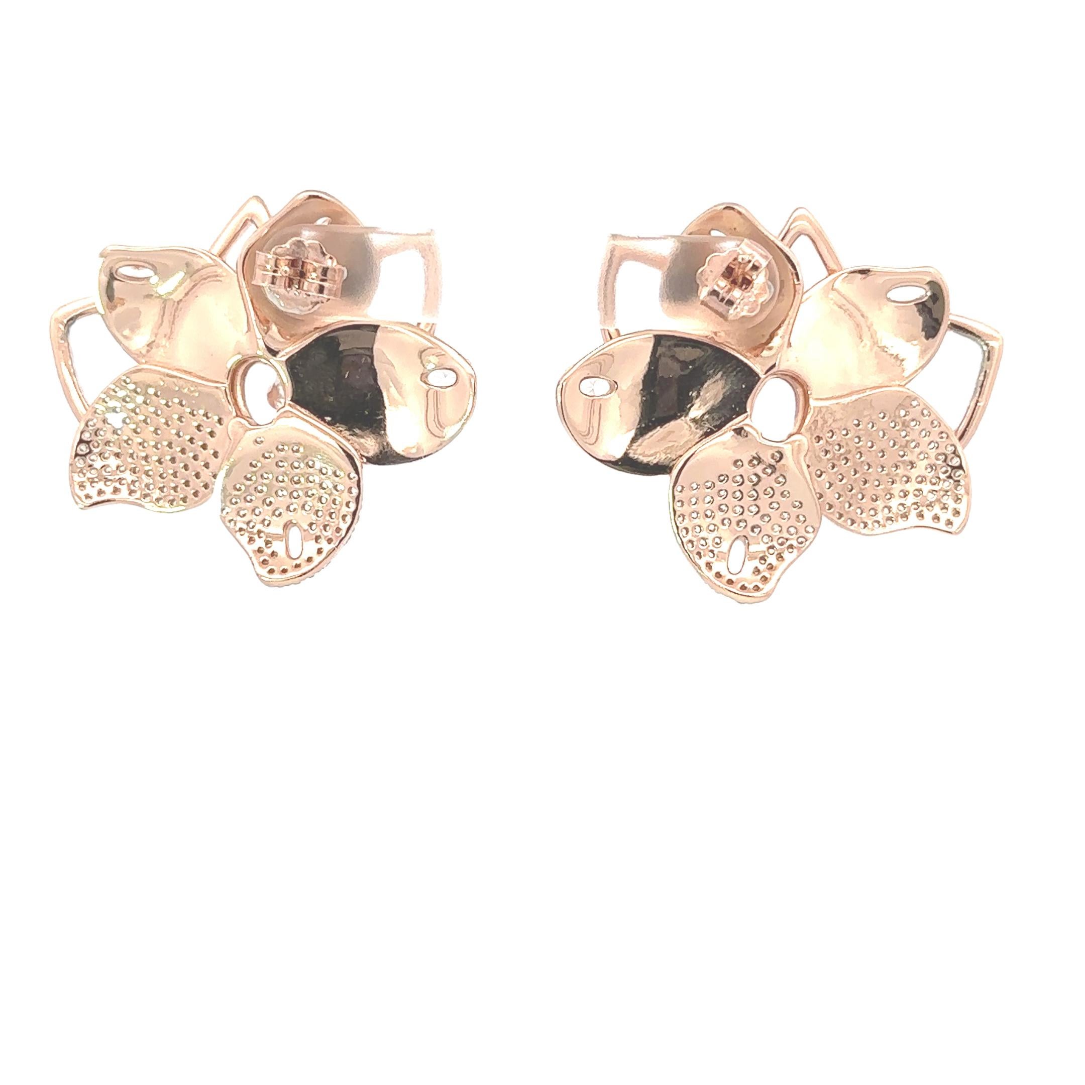 Lotus Flower Rhinestone Crystal Earrings in 925 Silver Studs for Mom Jewelry In New Condition For Sale In New York, NY