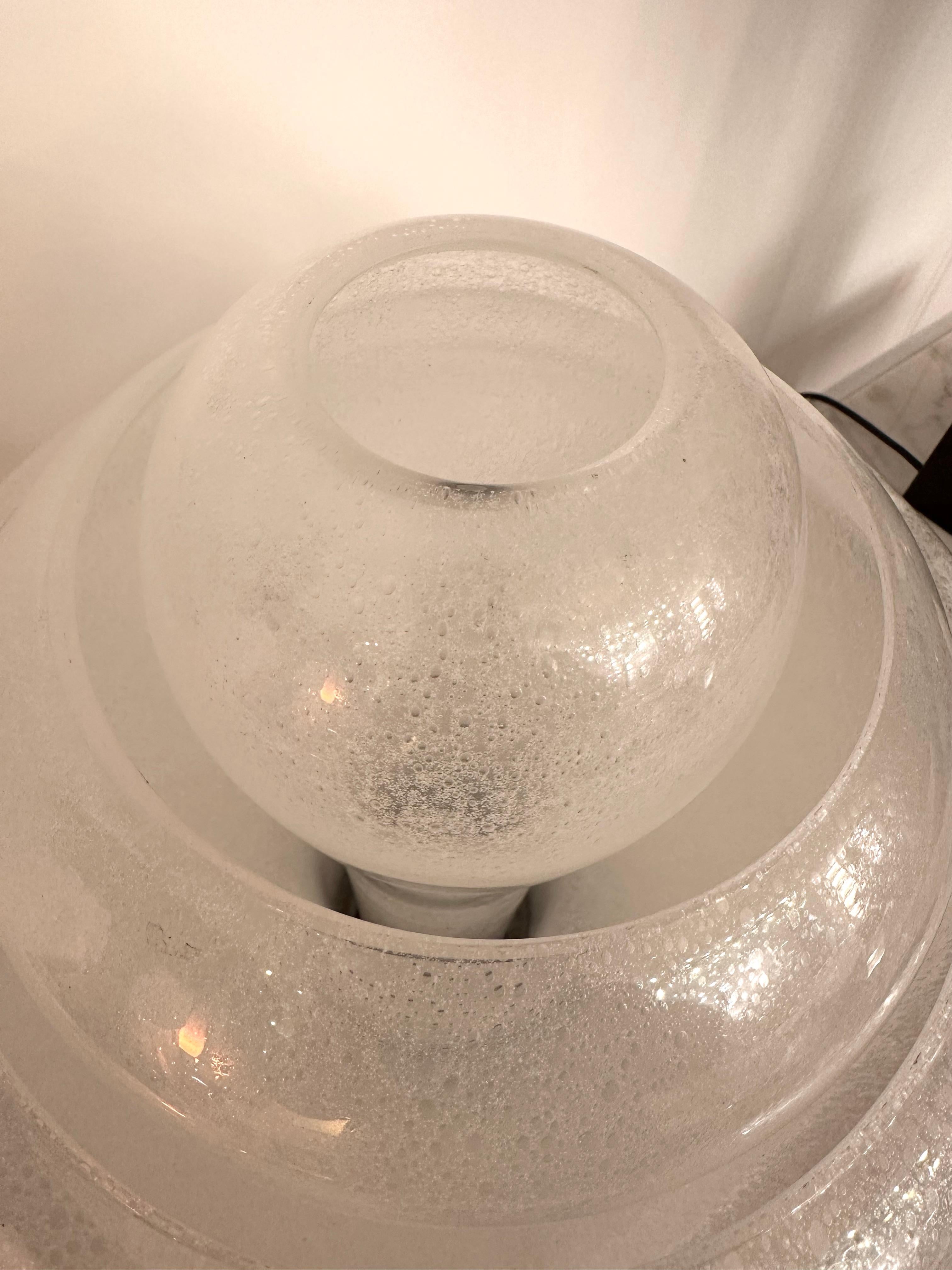 Lotus Lamp LT305 Murano Glass and Metal by Carlo Nason for Mazzega, Italy, 1970s In Good Condition For Sale In SAINT-OUEN, FR