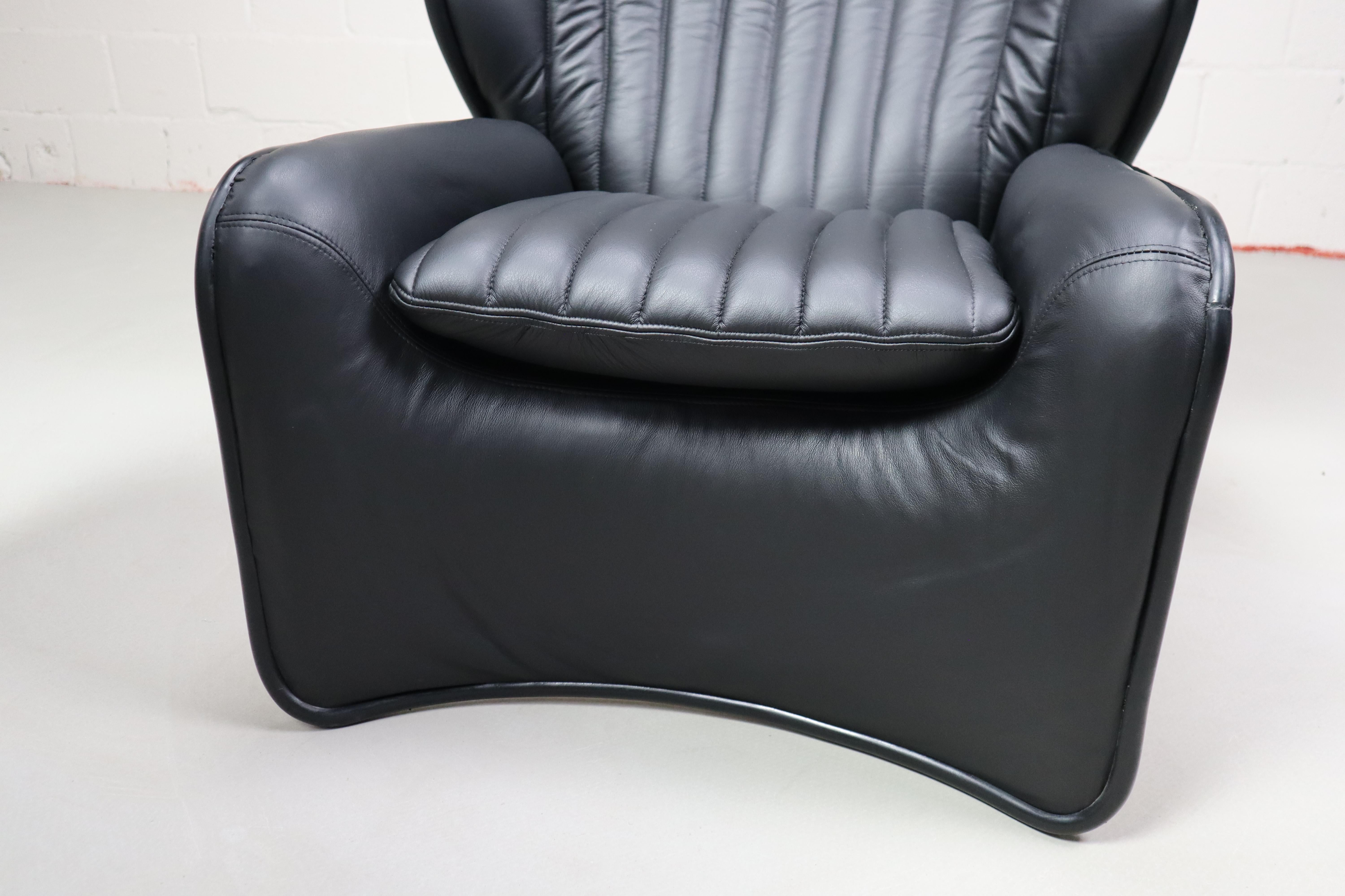 Lotus lounge chair by André Vandenbeuck for Strässle International, 1969. For Sale 1