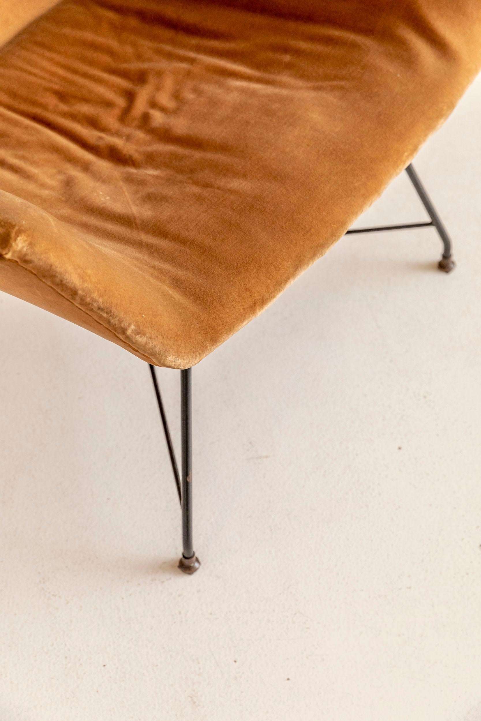  ‘Lotus’ Lounge Chair by Augusto Bozzi for Saporiti 1