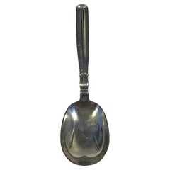 Cucchiaio da portata grande in argento Lotus W. & S. Sørensen