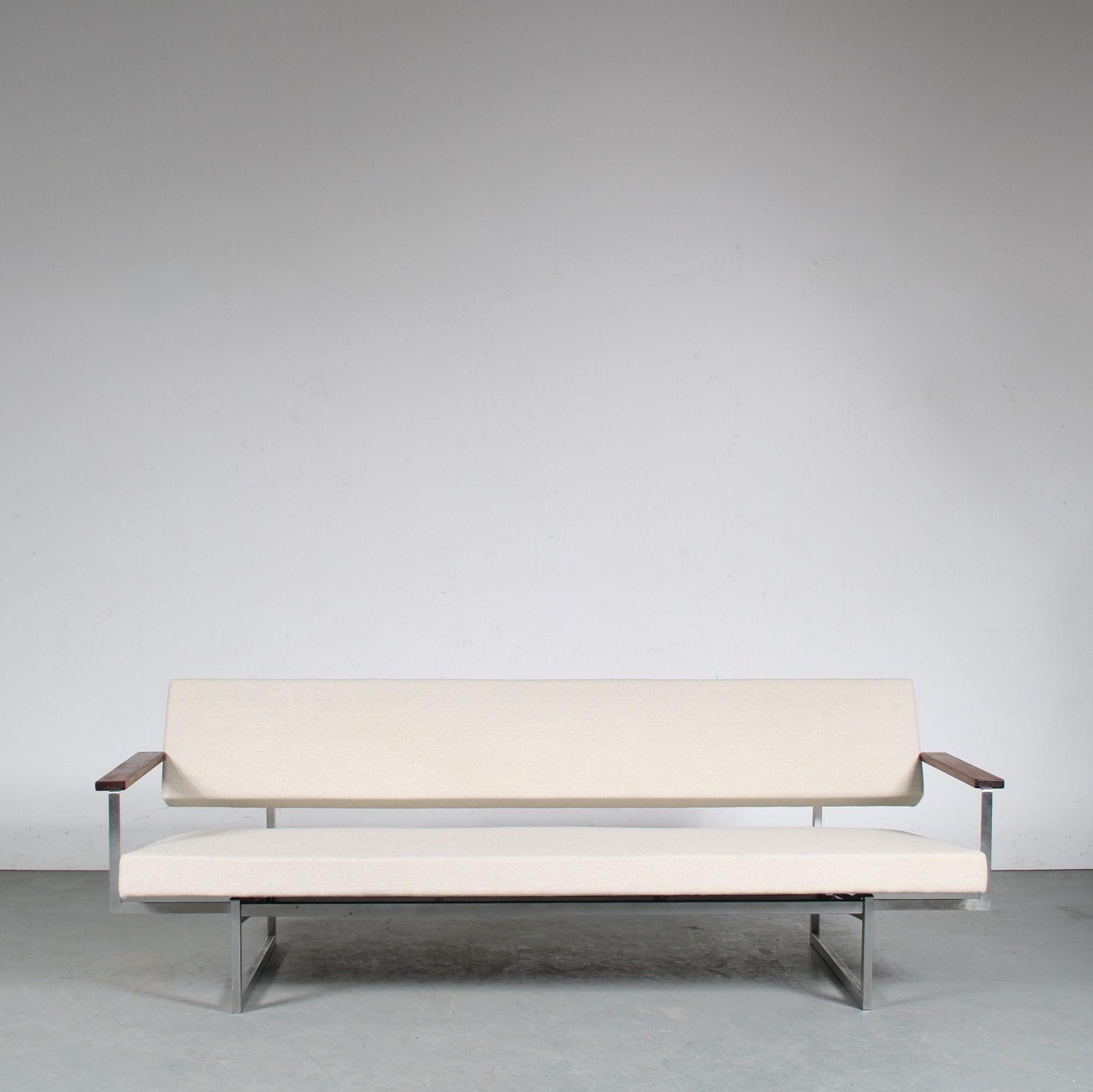 Metal “Lotus” Sleeping Sofa by Rob Parry for Gelderland, the Netherlands 1960