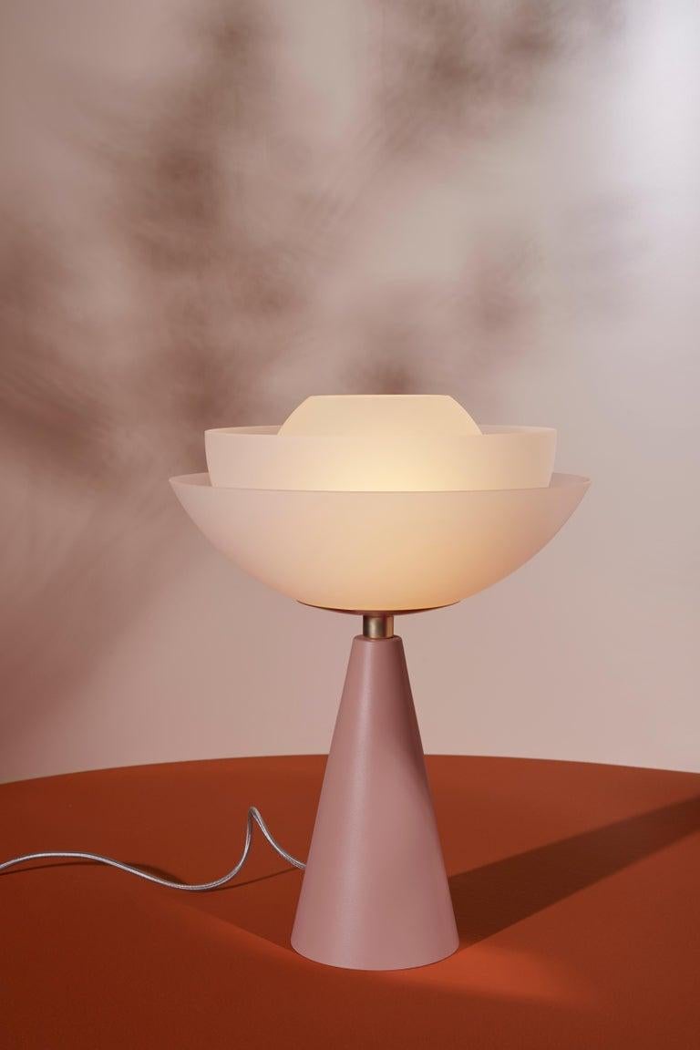 Métal Lampe de table lotus par Mason Editions en vente