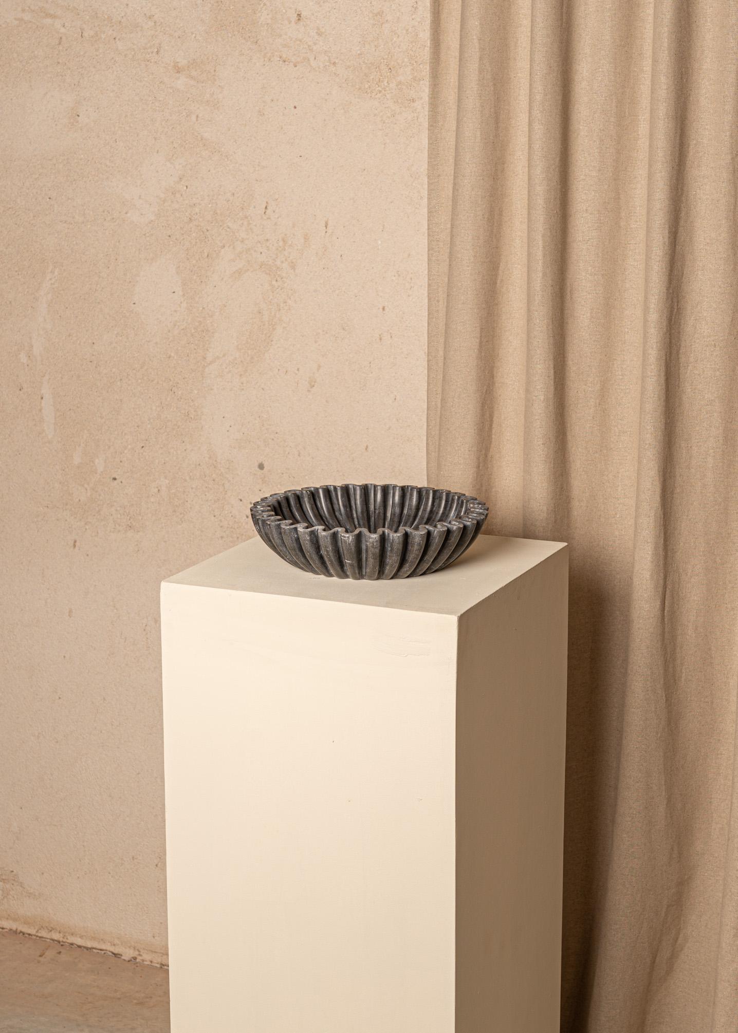 Post-Modern Lotuso Black Marble Decorative Bowl by Simone & Marcel For Sale