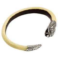 Bracelet Lou Guerin - Détail tête de serpent argenté - Extérieur en cuir réglable