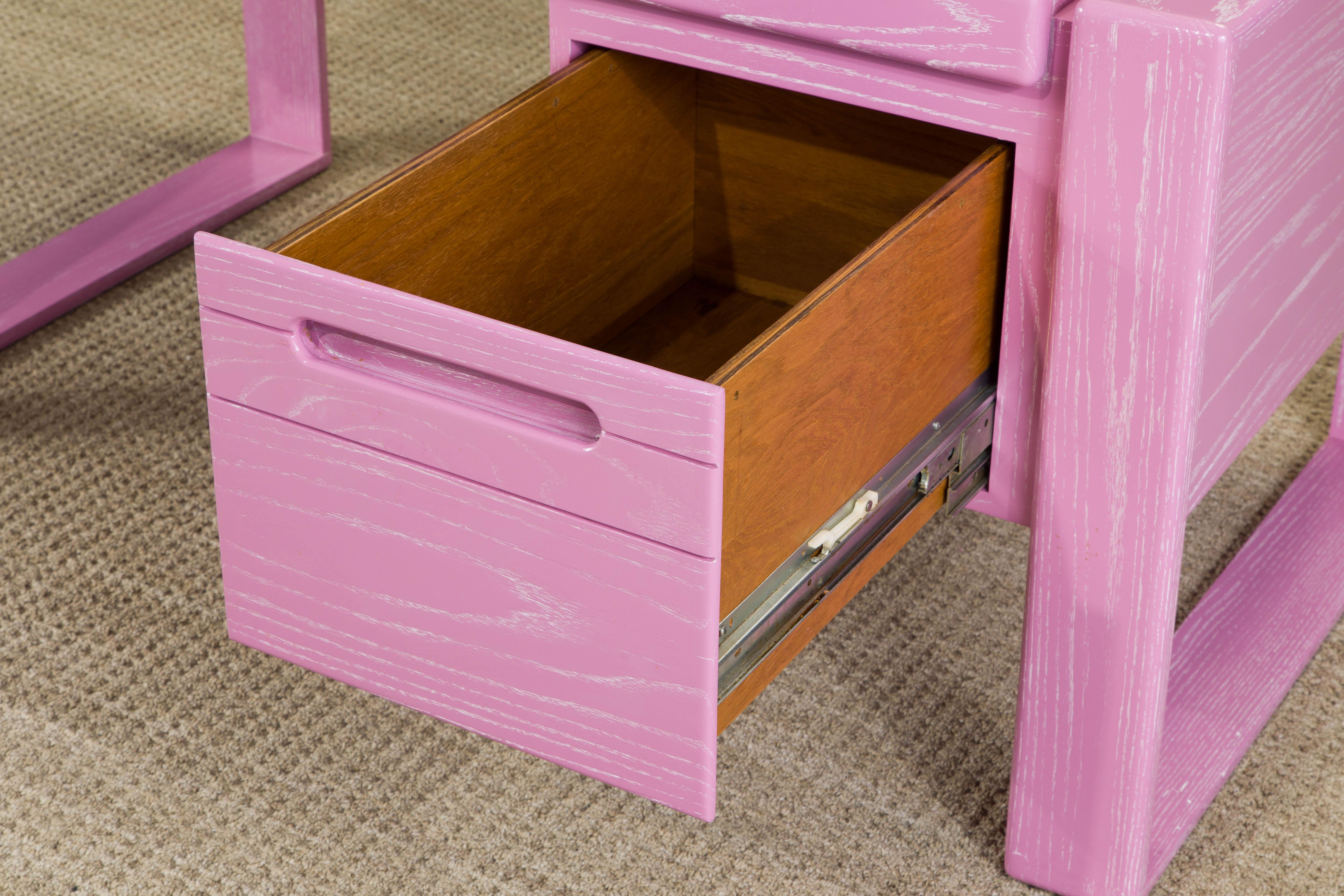 Lou Hodges California Modern Pink Cerused Oak Desk, 1978, Signed For Sale 1