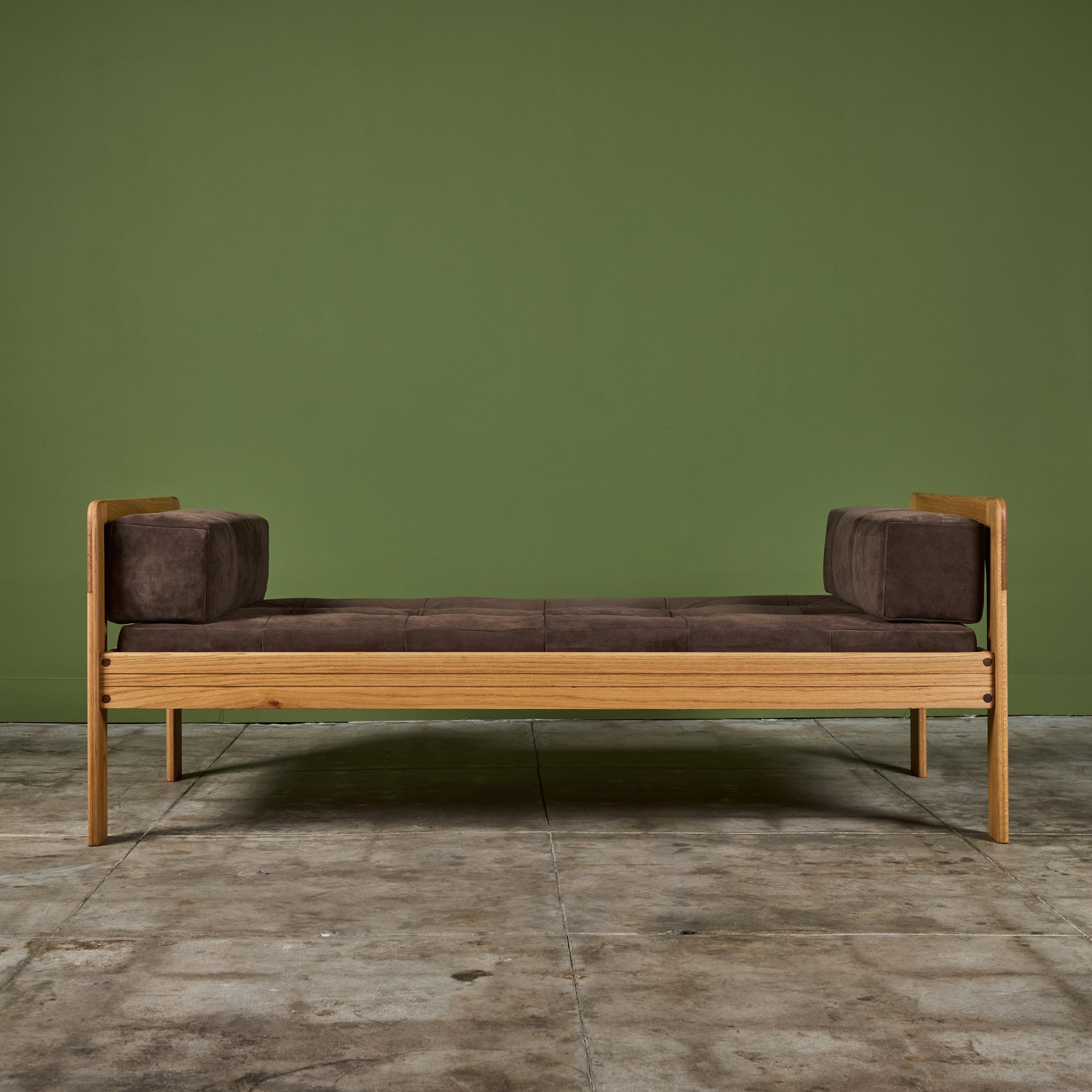 Letto da giorno Lou Hodges per California Design Group In condizioni ottime in vendita a Los Angeles, CA