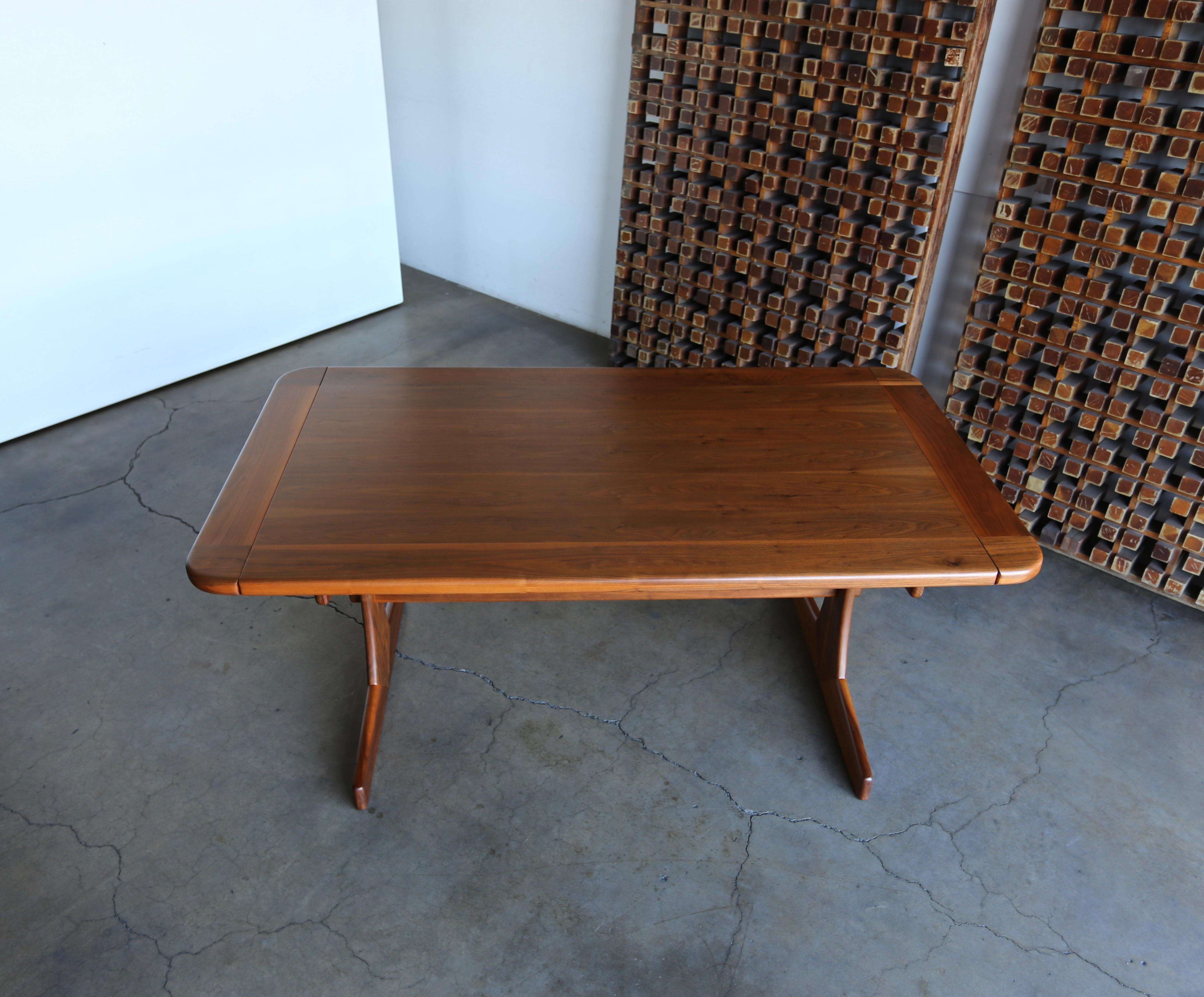 Mid-Century Modern Lou Hodges Dining / Writing Table for California Design Group, circa 1975 