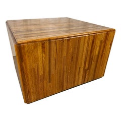 Mesa baja Lou Hodges para Califonia Design Group