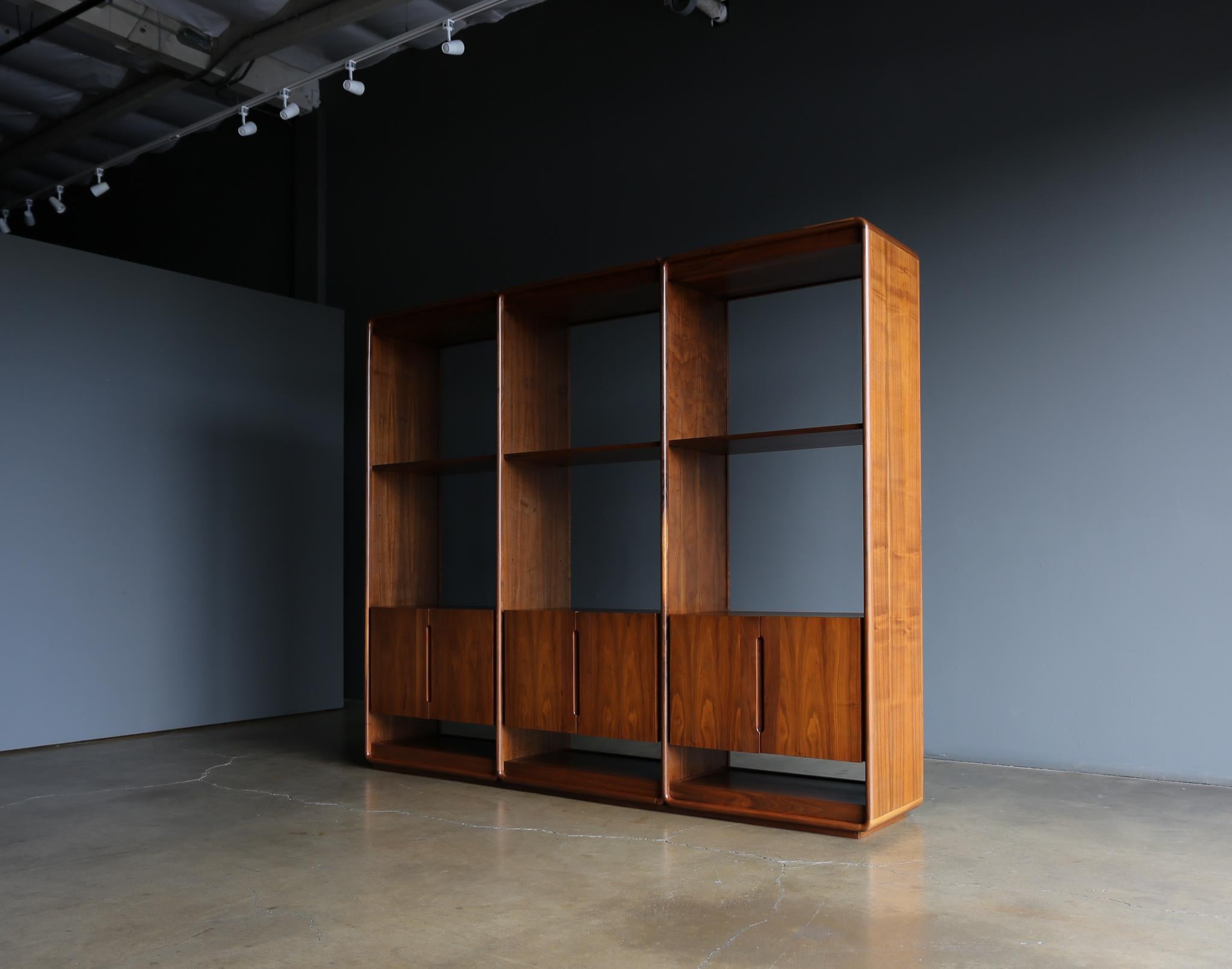 Lou Hodges Handcrafted Walnut Wall Unit for California Design Group,  1978 4