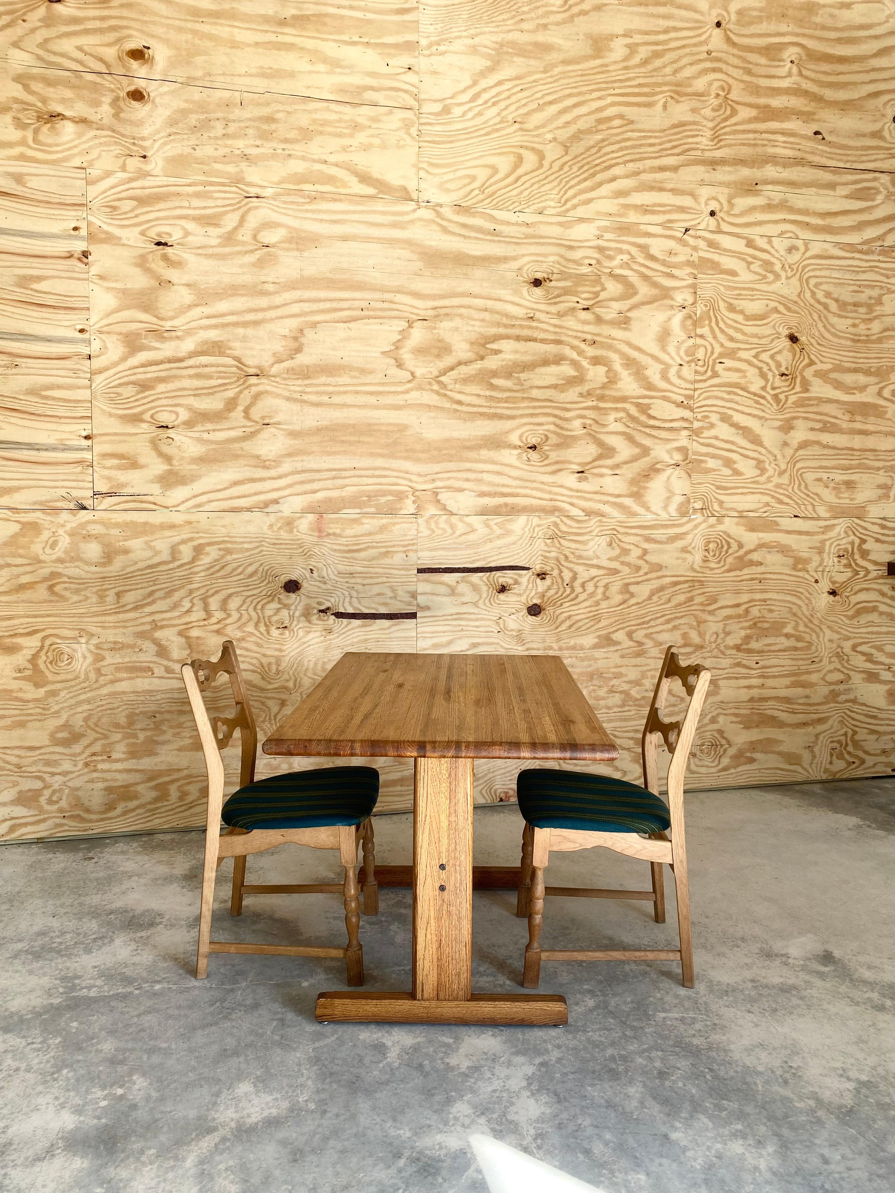 Oak butcher block style dining table/desk. Completely solid construction, no veneers, circa 1970s, heavyweight piece. Clean lines, simple minimalist form, with all of the heft and construction of an heirloom piece. Lou Hodges look and style,
