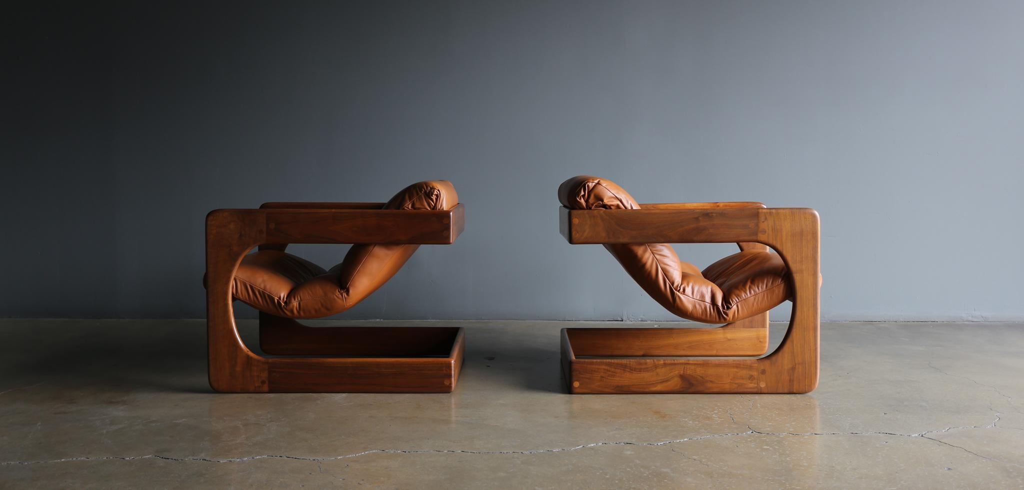 Lou Hodges Walnut & Leather Lounge Chairs for California Design Group, 1970's 5