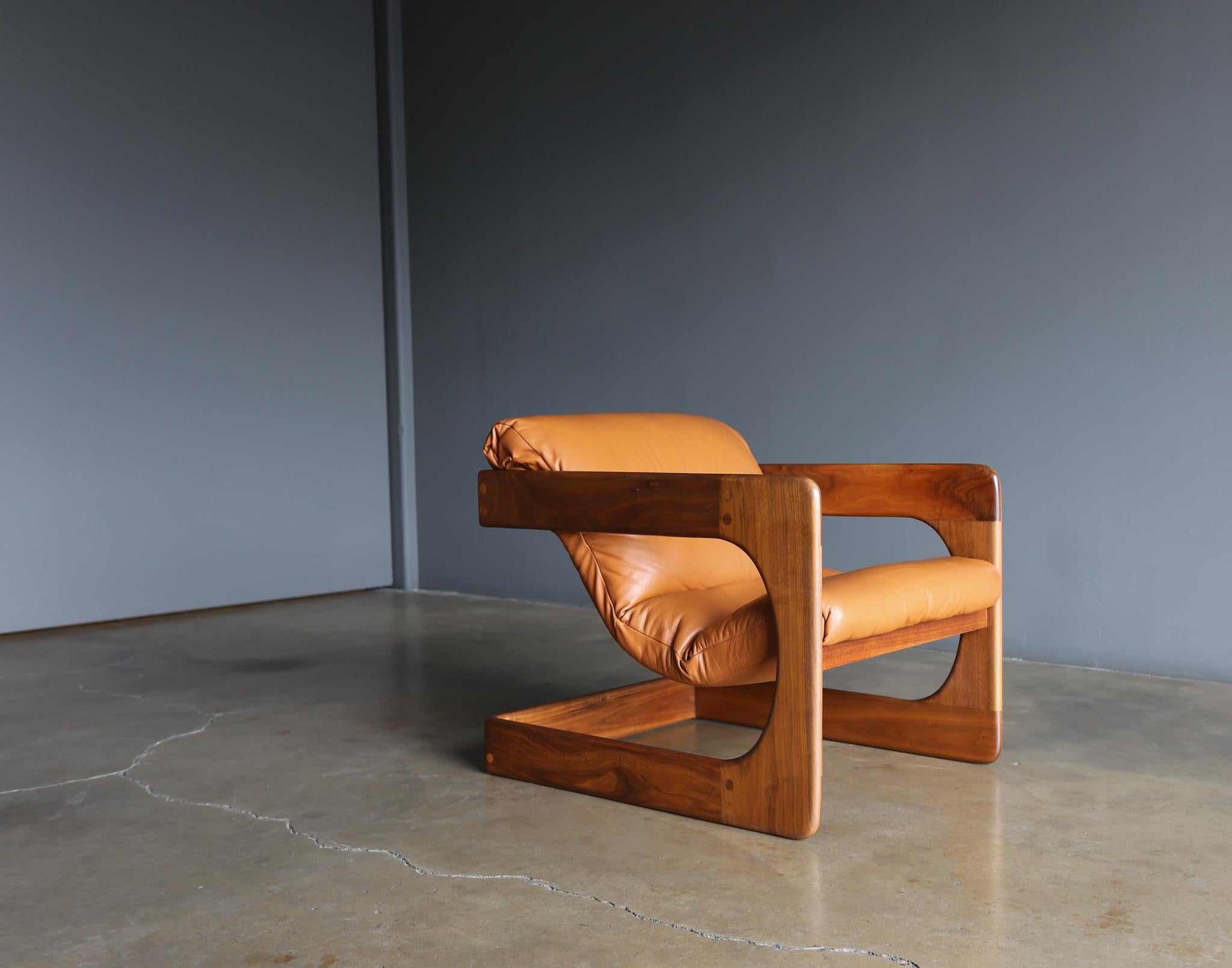 Lou Hodges Walnut & Leather Lounge Chairs for California Design Group, 1970's 6