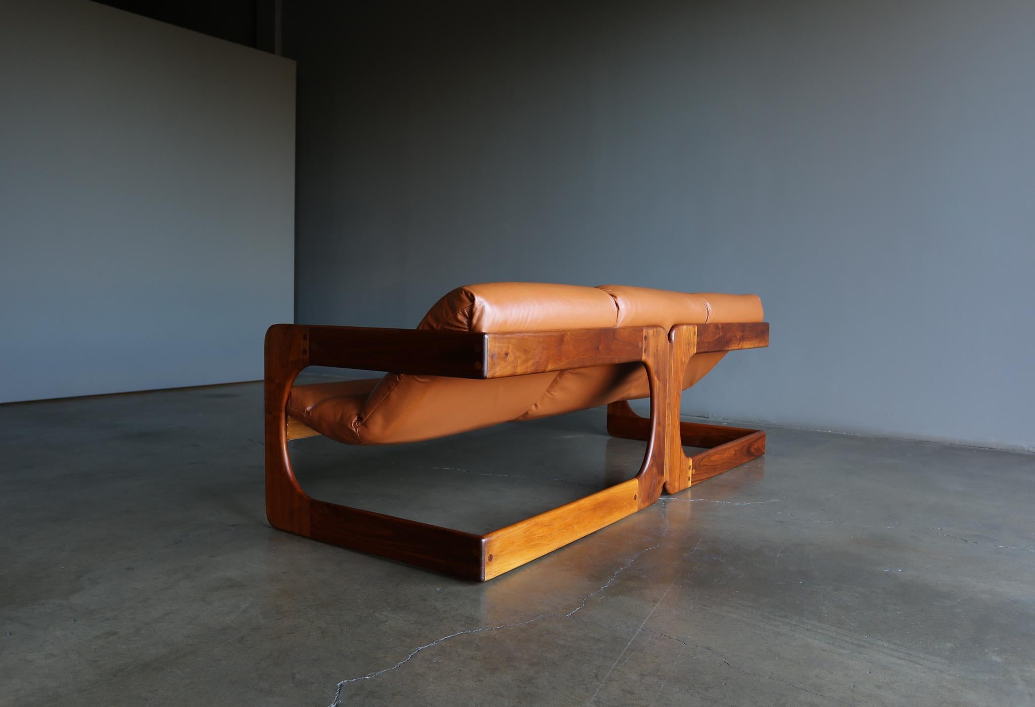 20th Century Lou Hodges Walnut & Leather Sofa for California Design Group, 1970s