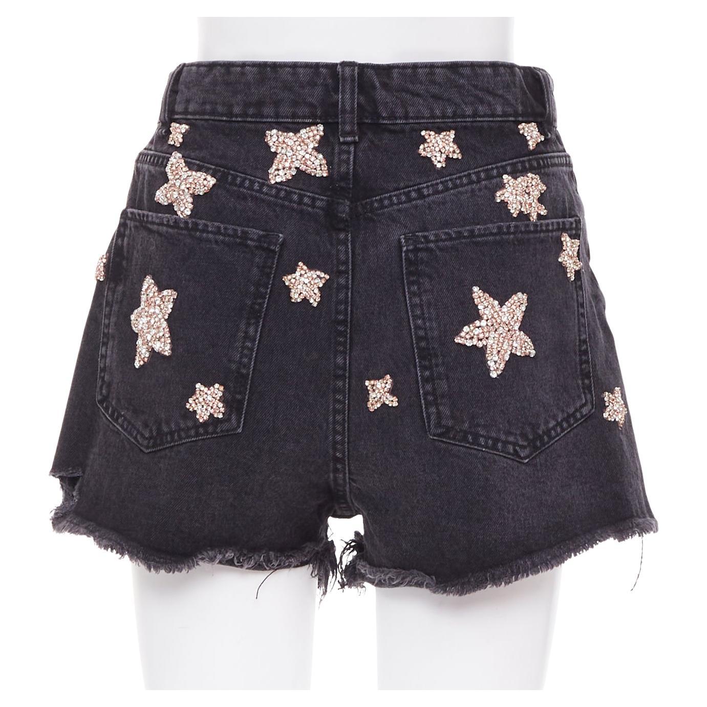 LOU LOU Studio vaquero gris lavado rosa estrellas de cristal plateado adornado shorts S en venta