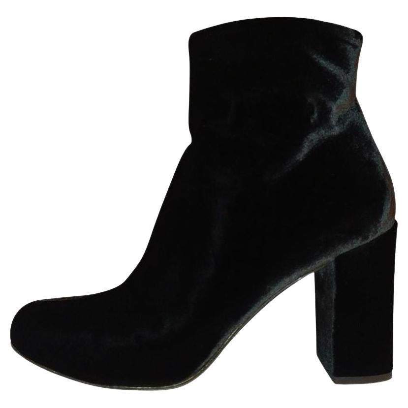 Saint Laurent "Lou" velvet half boots size 38 For Sale