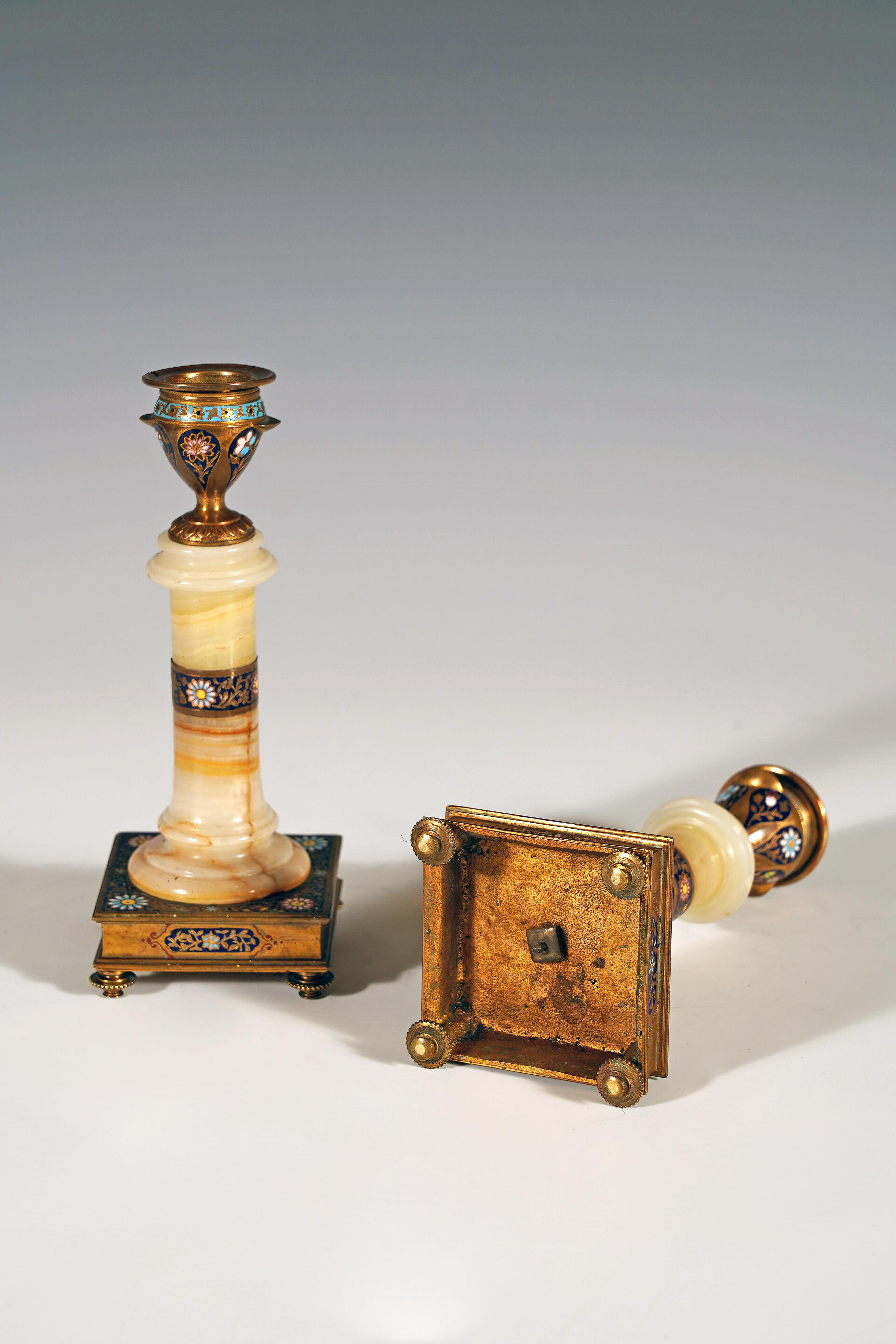 Francese Louchet Frères, Coppia di candelieri orientalisti, Francia, circa 1890 in vendita