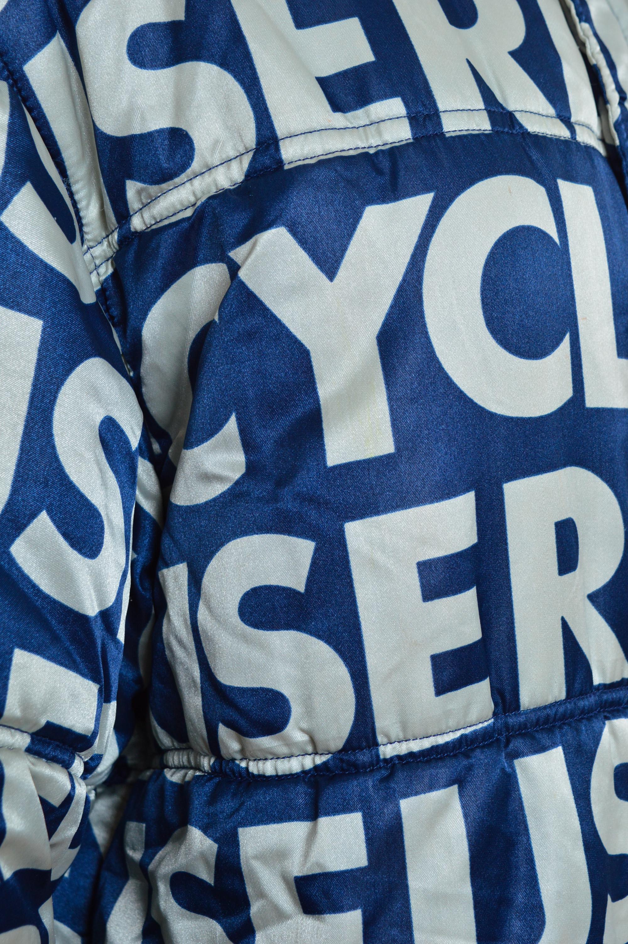 Giacca Bomber Puffa in raso Franco Moschino REUSE / RECYCLE degli anni '90 in vendita 5