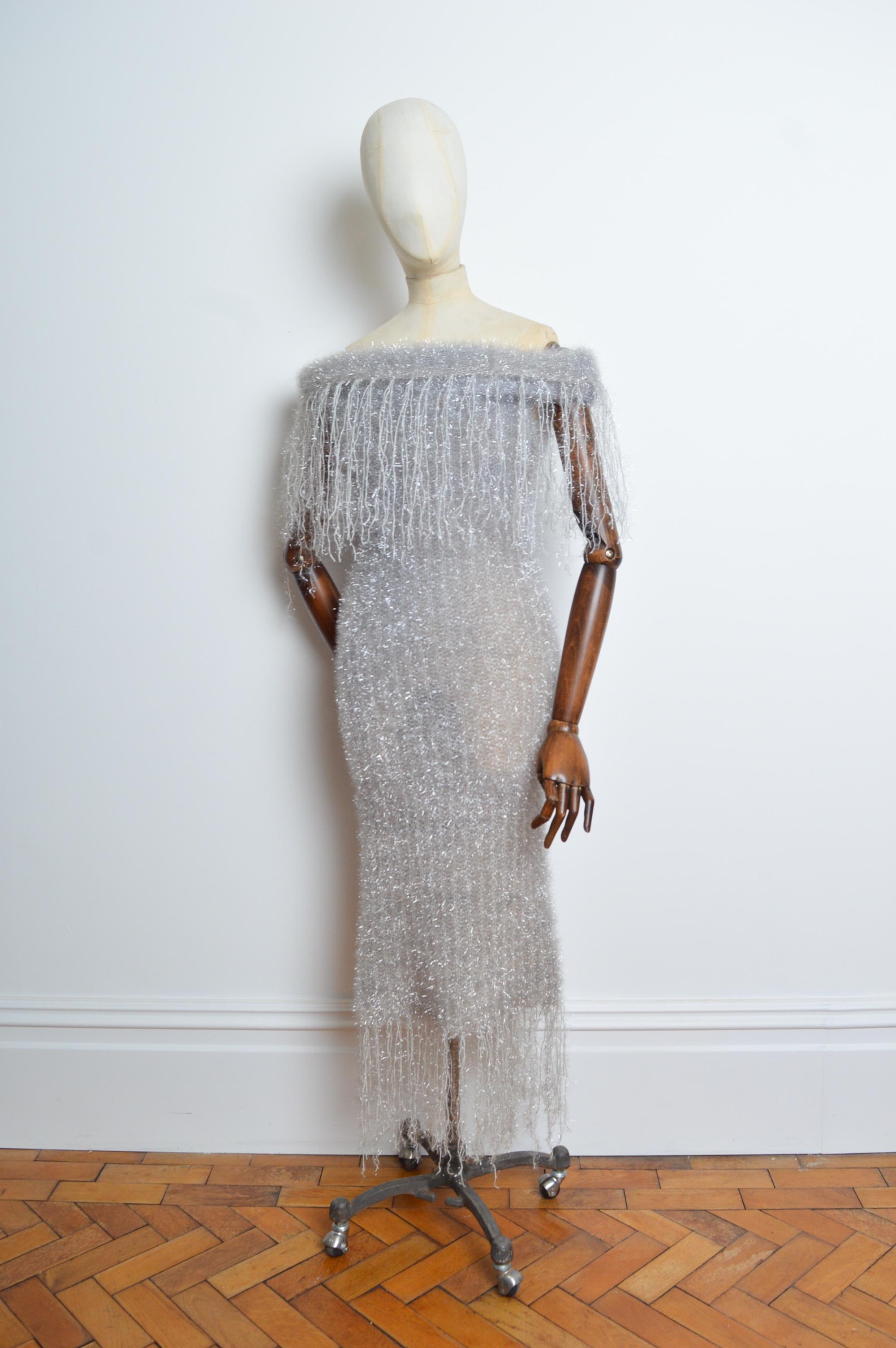 Loud 1990's Garish Argento off shoulder Tinsel Glitter Cowl neck Evening Dress in vendita 6