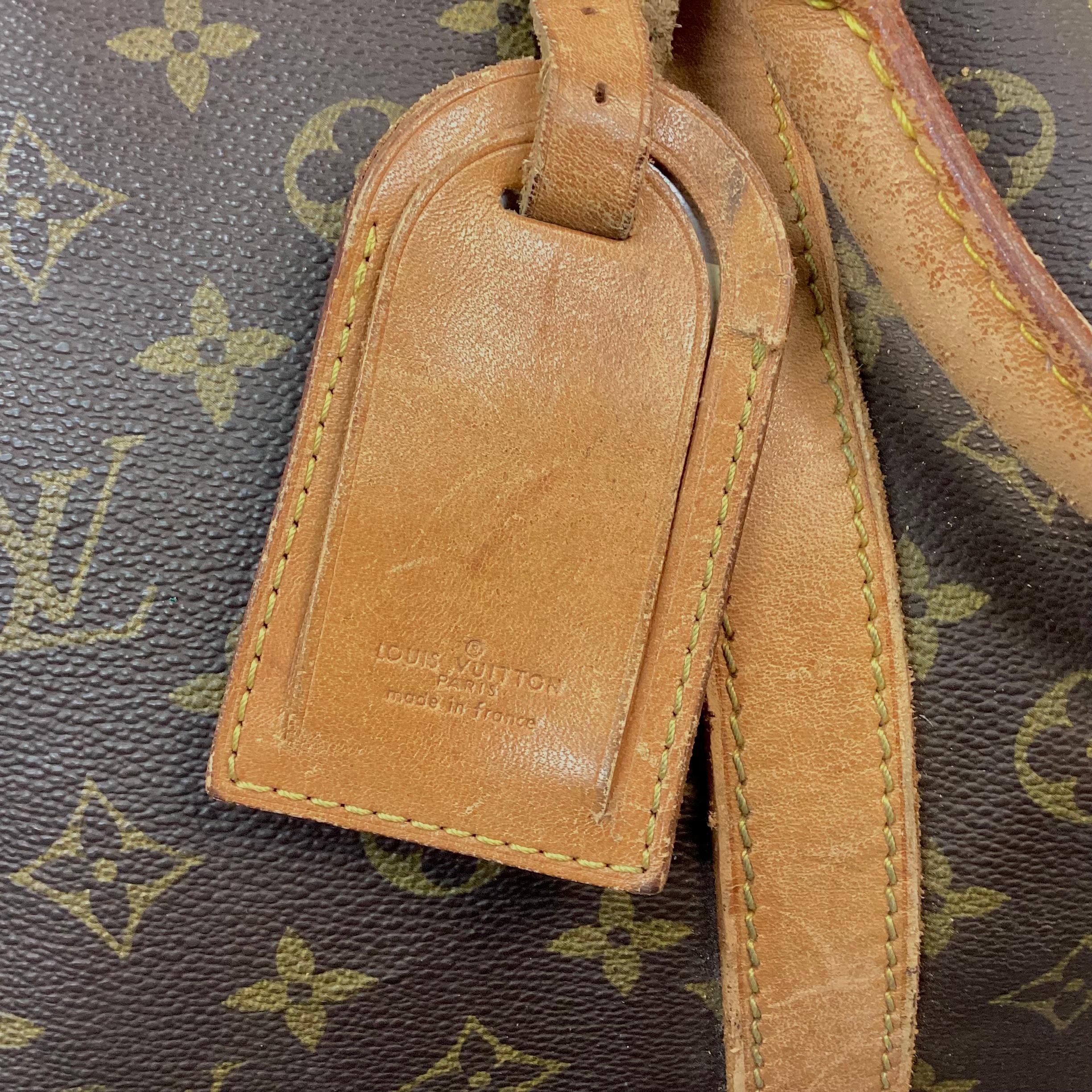 Louie Vuitton Monogram Keepall Reise Monogramm Keepall  Tasche (Leder) im Angebot