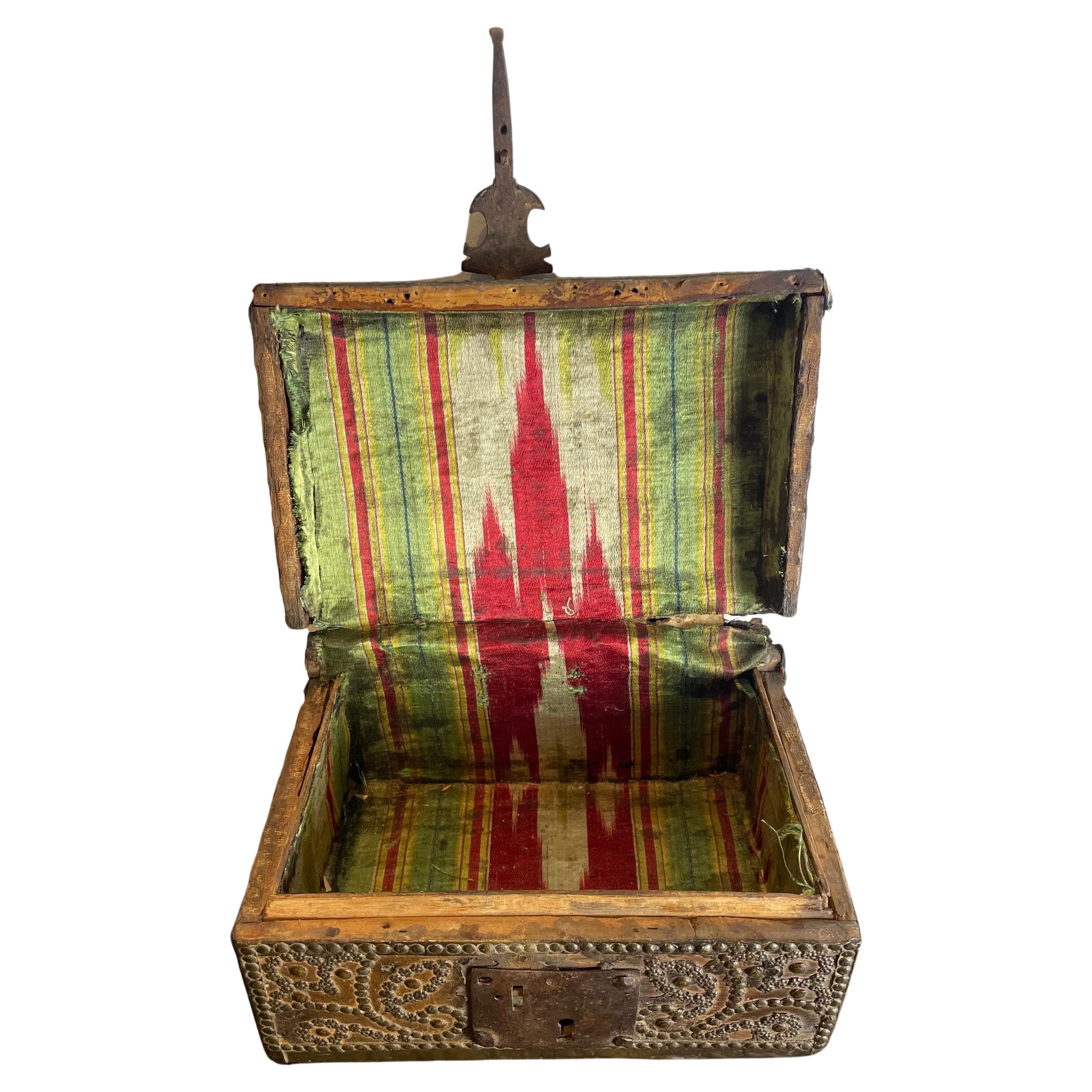 Boîte de messageries française Louis XIV en bois enveloppé de cuir - France - 17e 18e siècle en vente 7