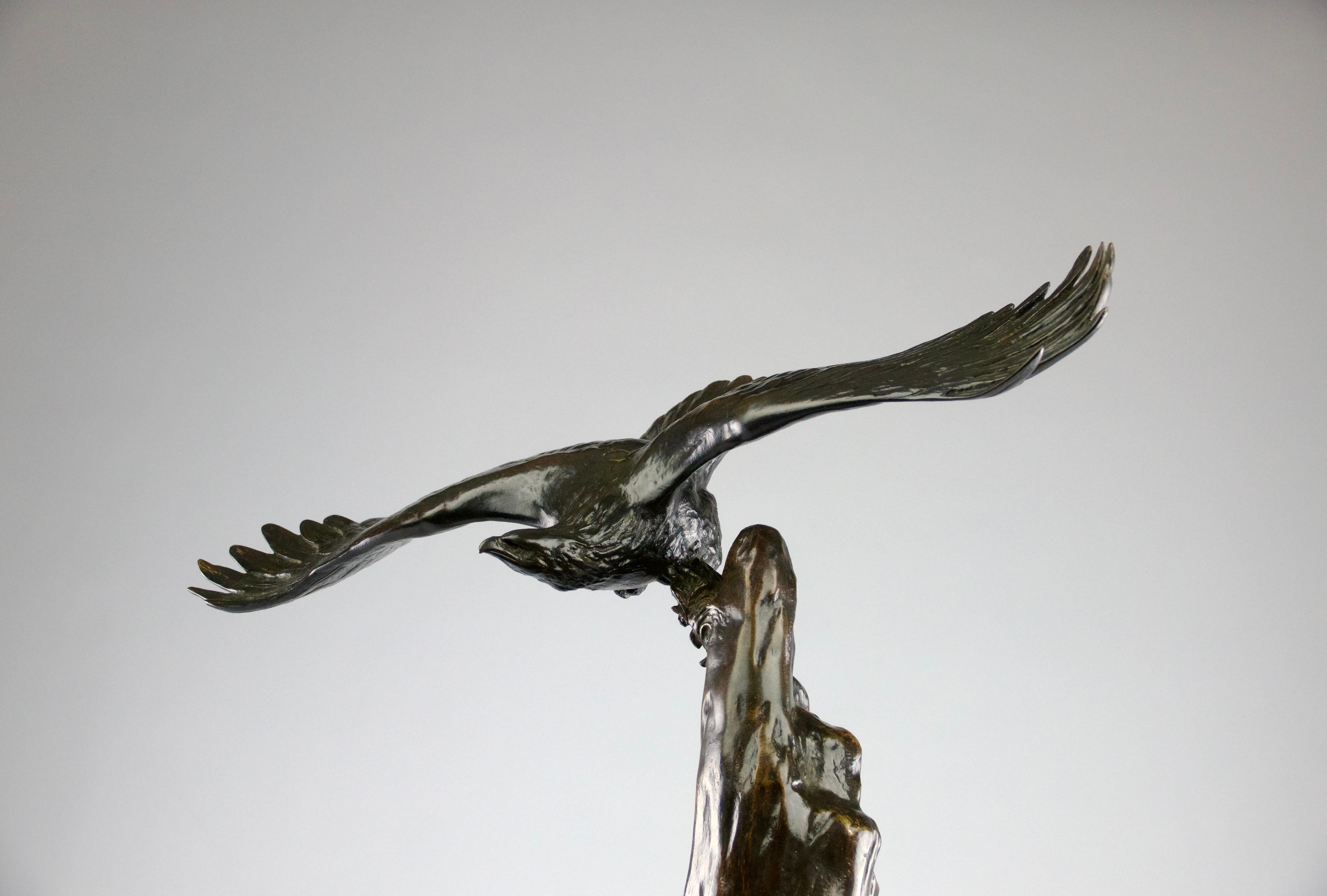 Romantic Louis Albert Carvin, Sculpture Eagle Flying Off Mountain, France Art Deco, 1920s For Sale