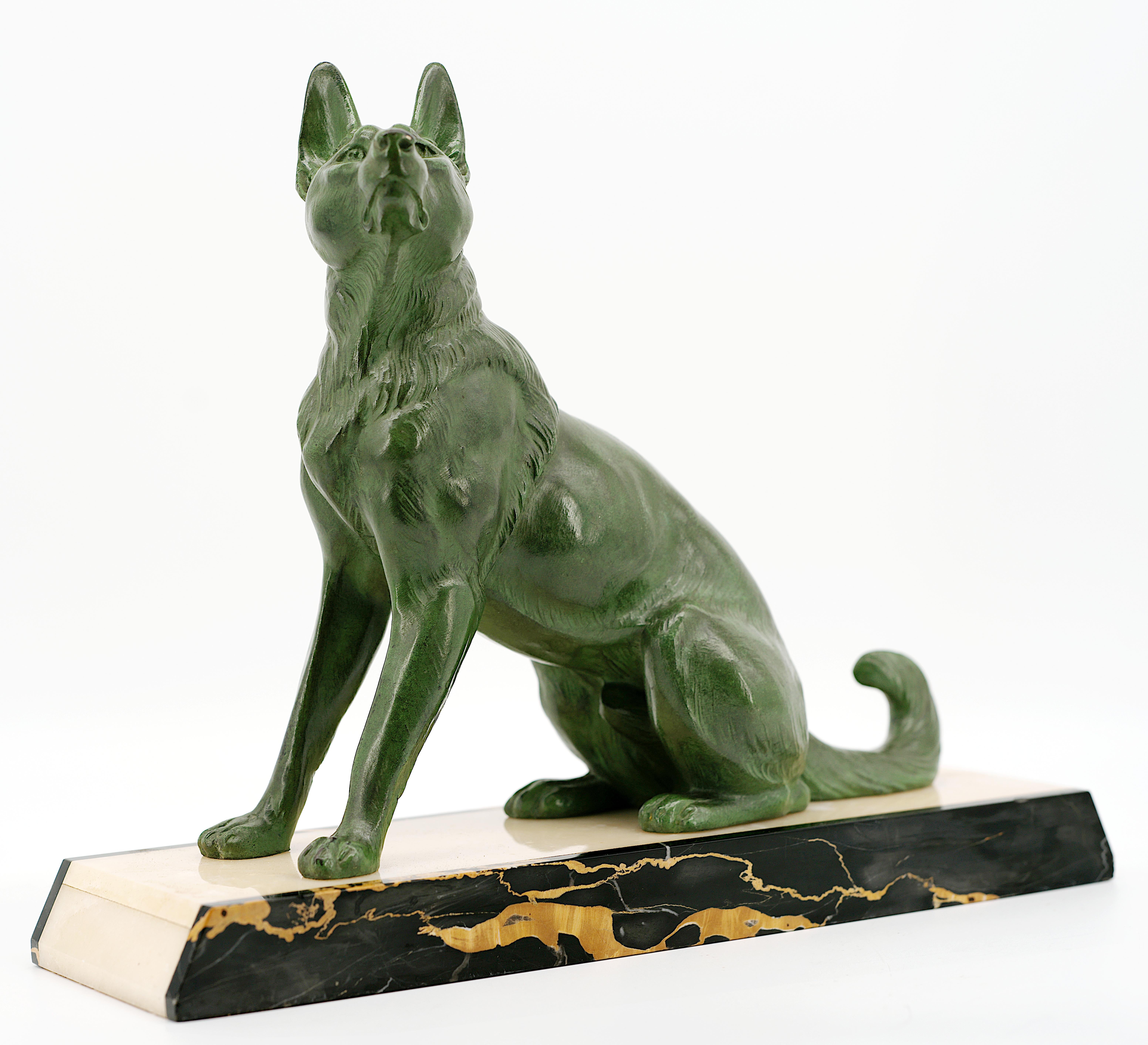 German shepherd sculpture by Louis-Albert CARVIN, France, ca.1930. Spelter, marble and onyx. Spelter dog. Marble and onyx base. Height: 12.8