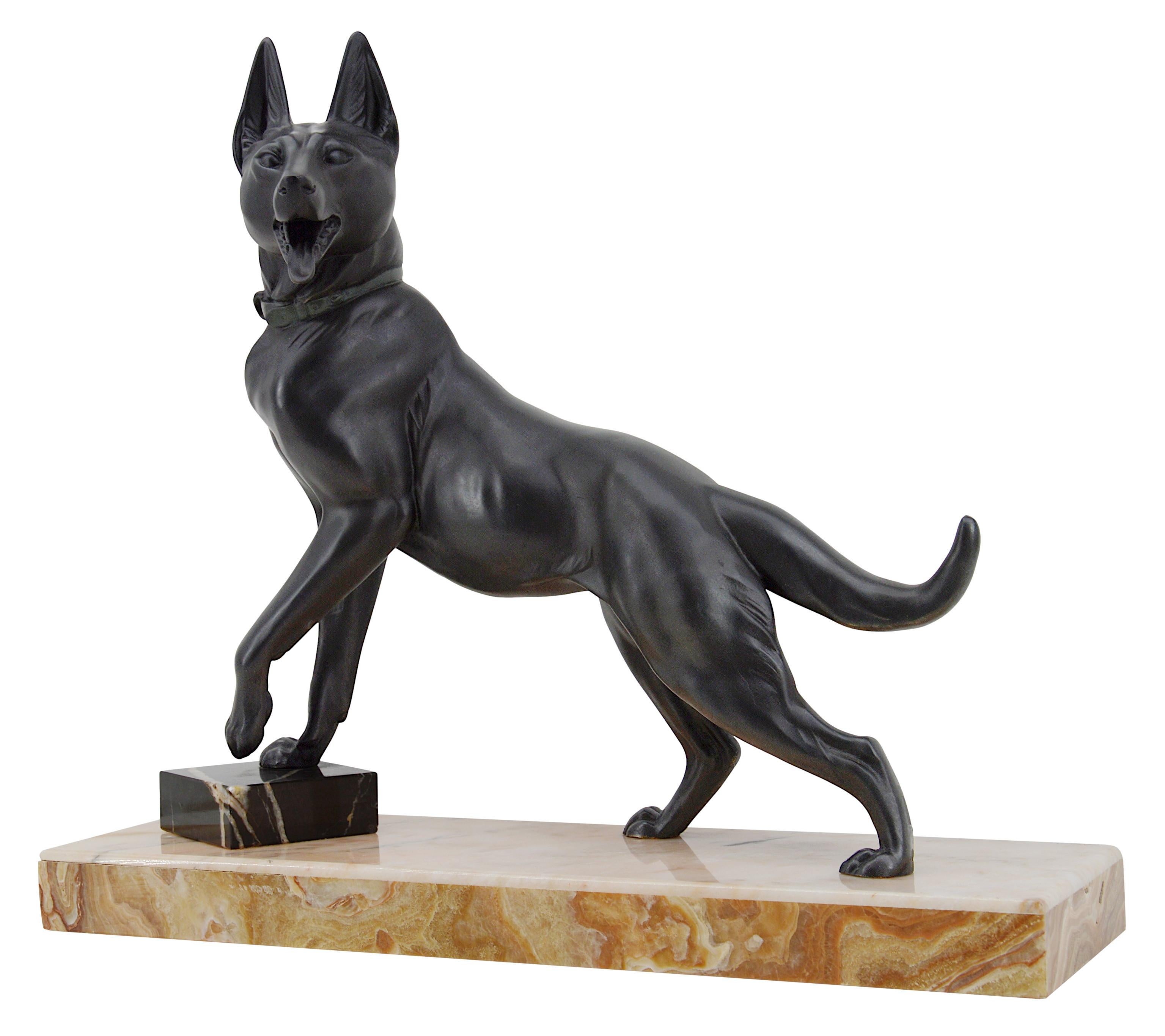 Amazing huge German Shepherd sculpture by Louis-Albert Carvin, France, ca.1920. Spelter, marble and onyx. Spelter dog. Marble and onyx base. Height: 16.9