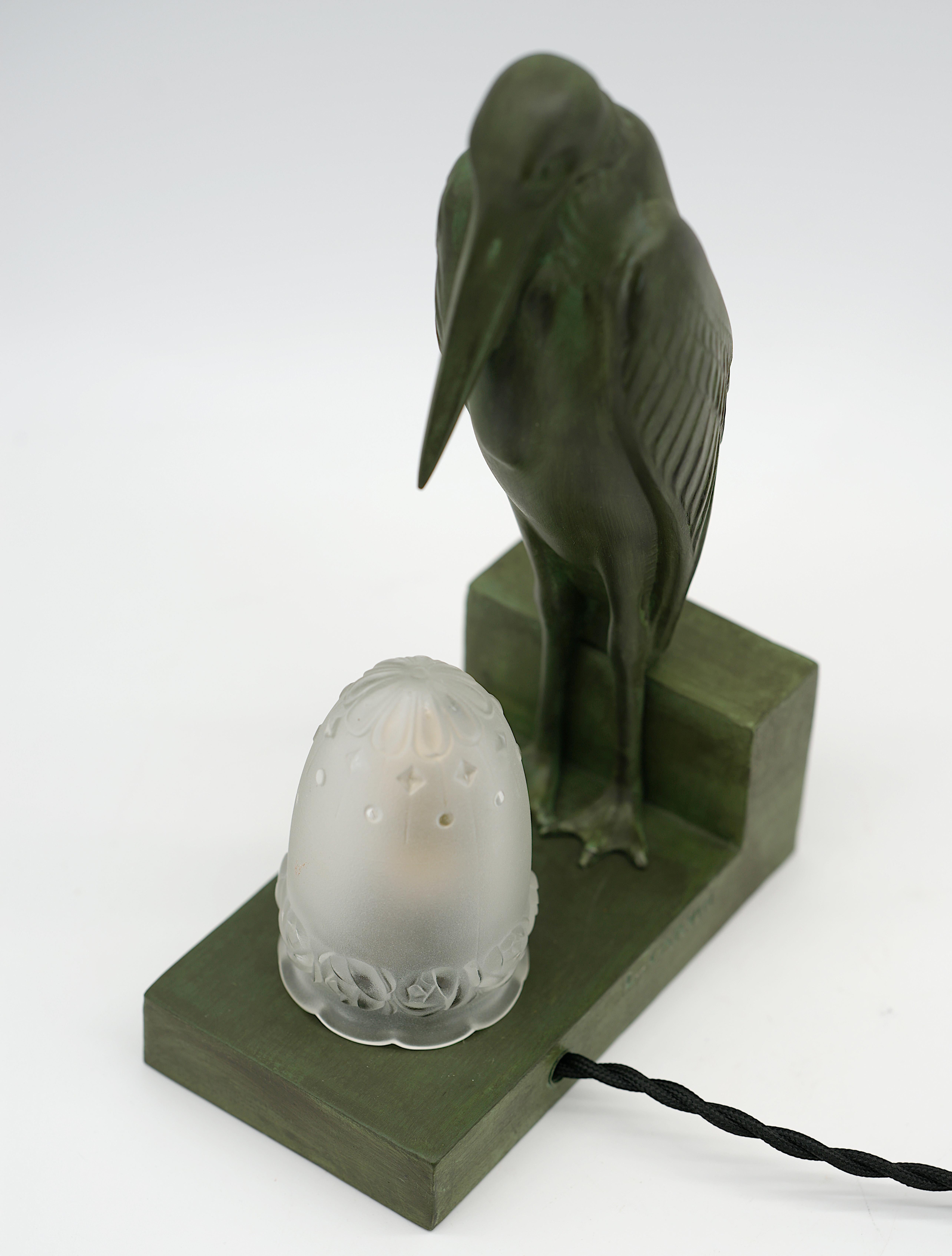Louis-Albert Carvin Lampe de table ou veilleuse en forme de sculpture de marabout 1920 en vente 5