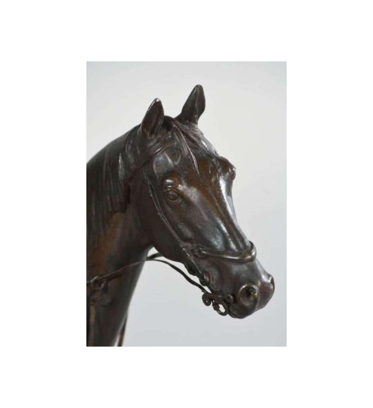 Louis Alfred Joseph CUVELIER,  Bronce + Caballo de carreras estacionario - Sculpture Realista de Louis Alfred Joseph Cuvelier